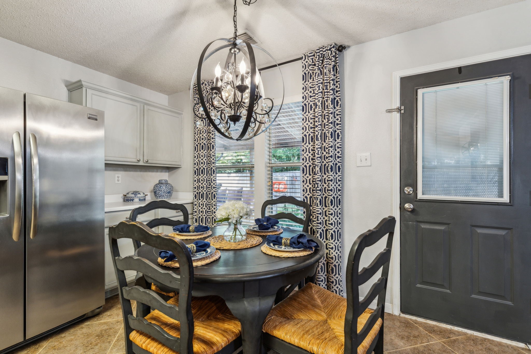 2300 Avalon Creek Way