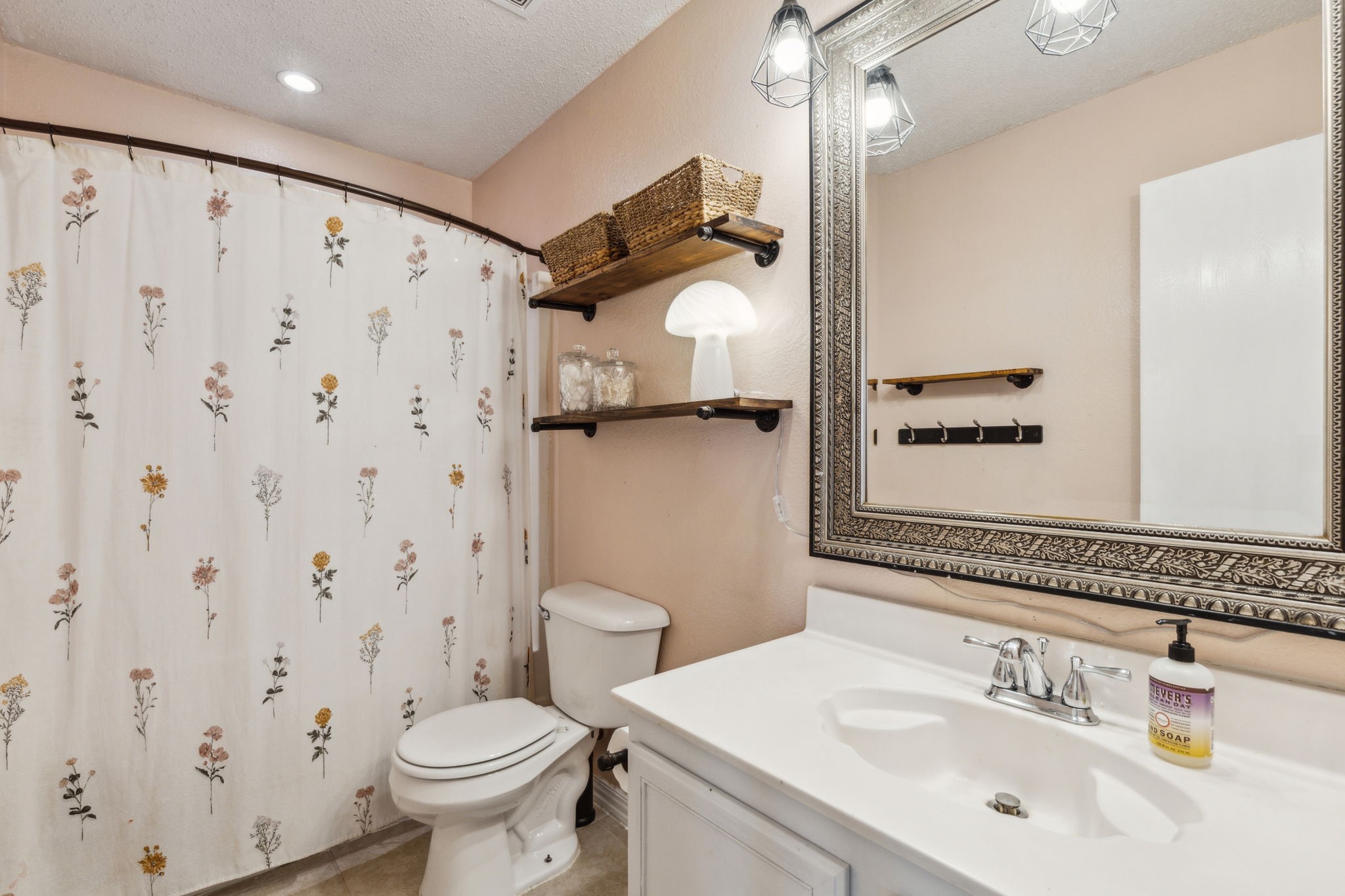 2300 Avalon Creek Way