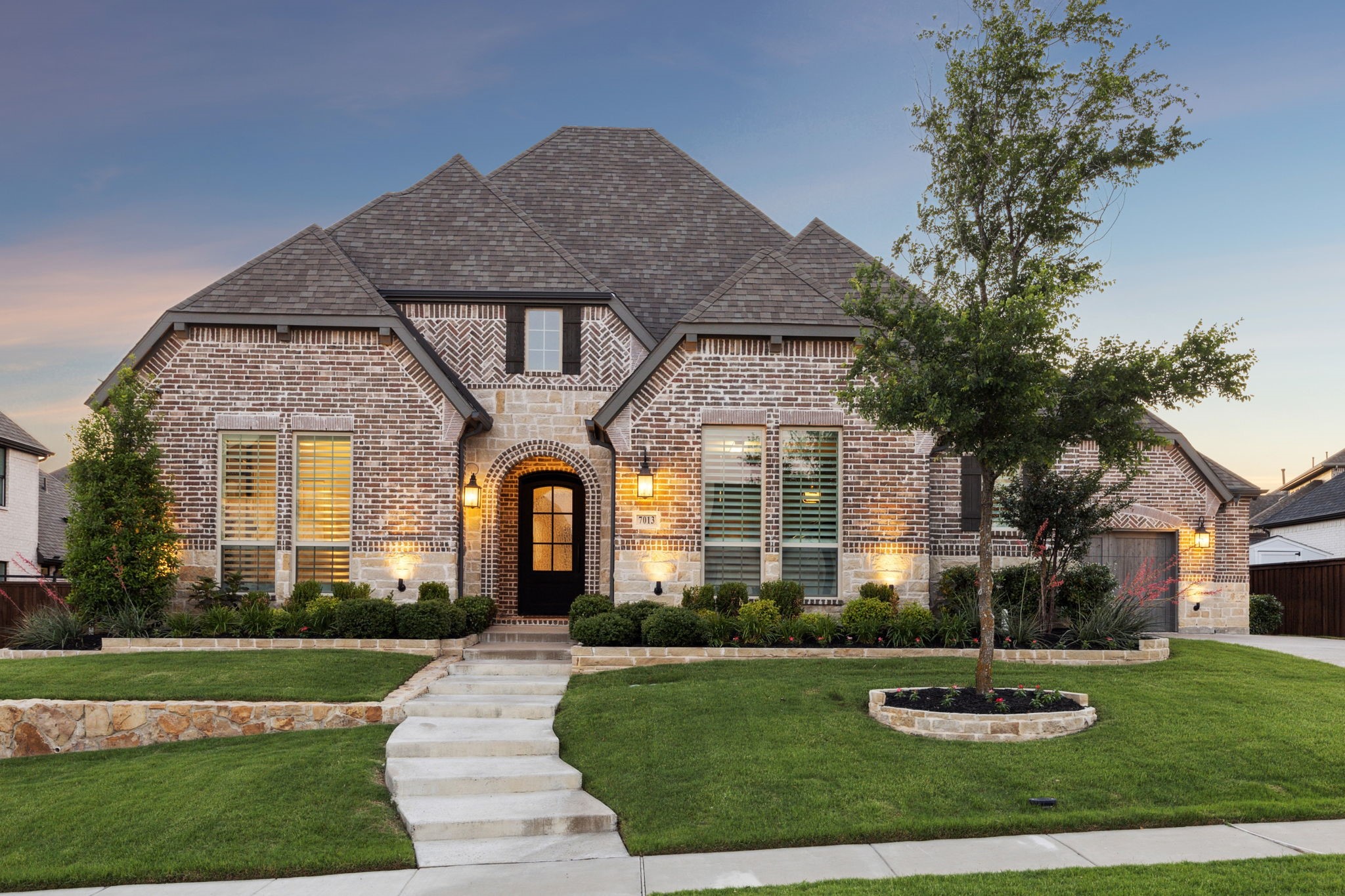 7013 Emerald Creek Drive