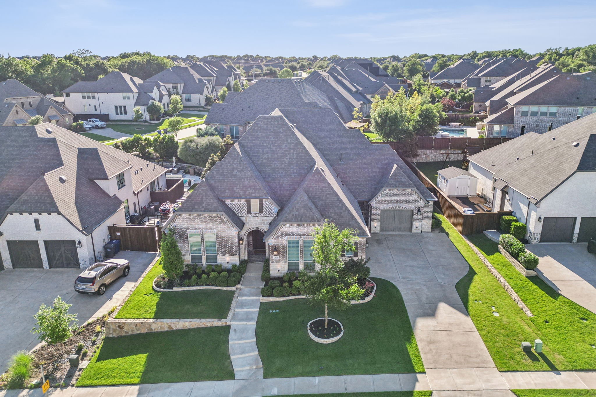 7013 Emerald Creek Drive