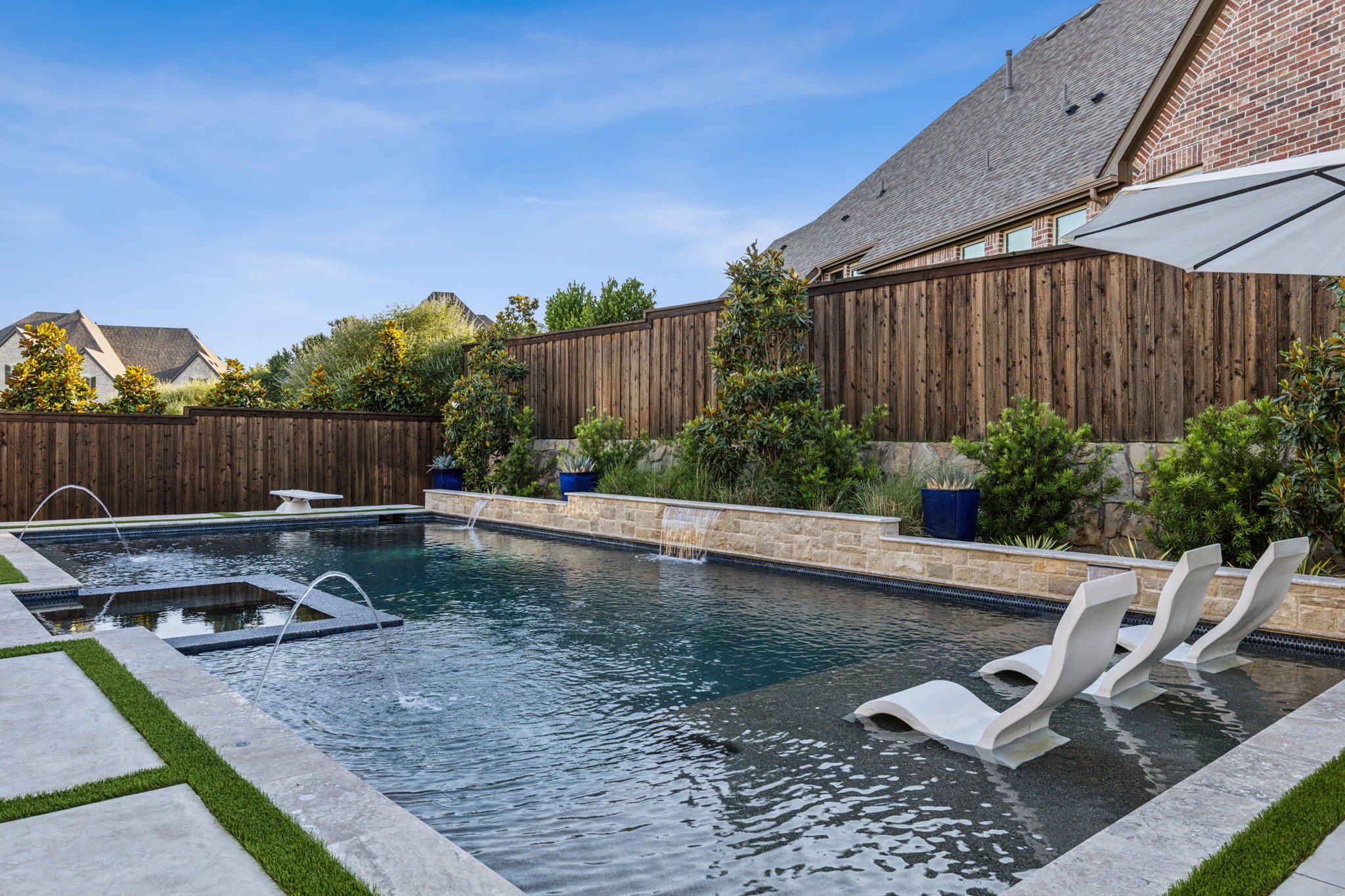 7013 Emerald Creek Drive