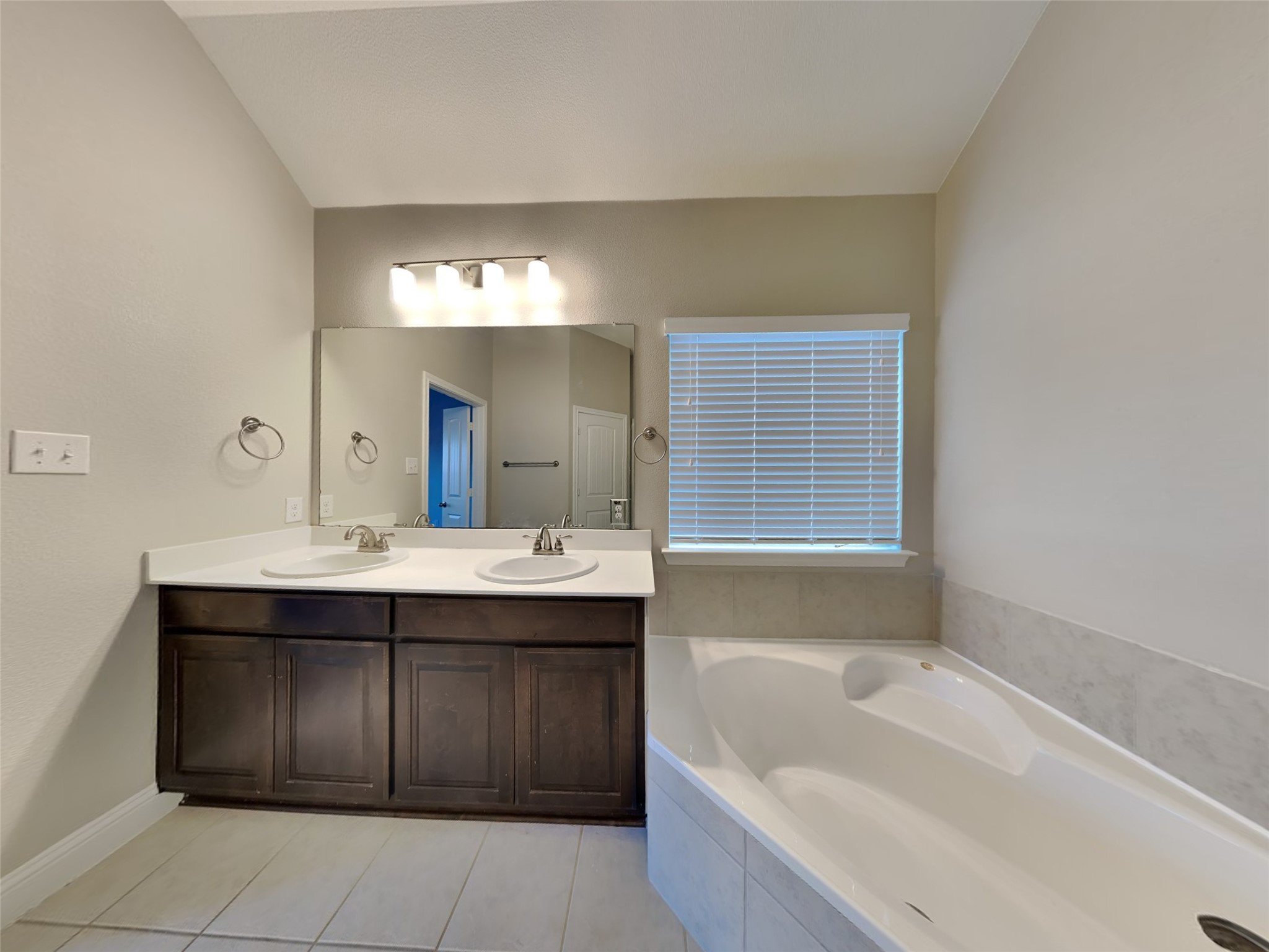 5116 Stockwhip Drive