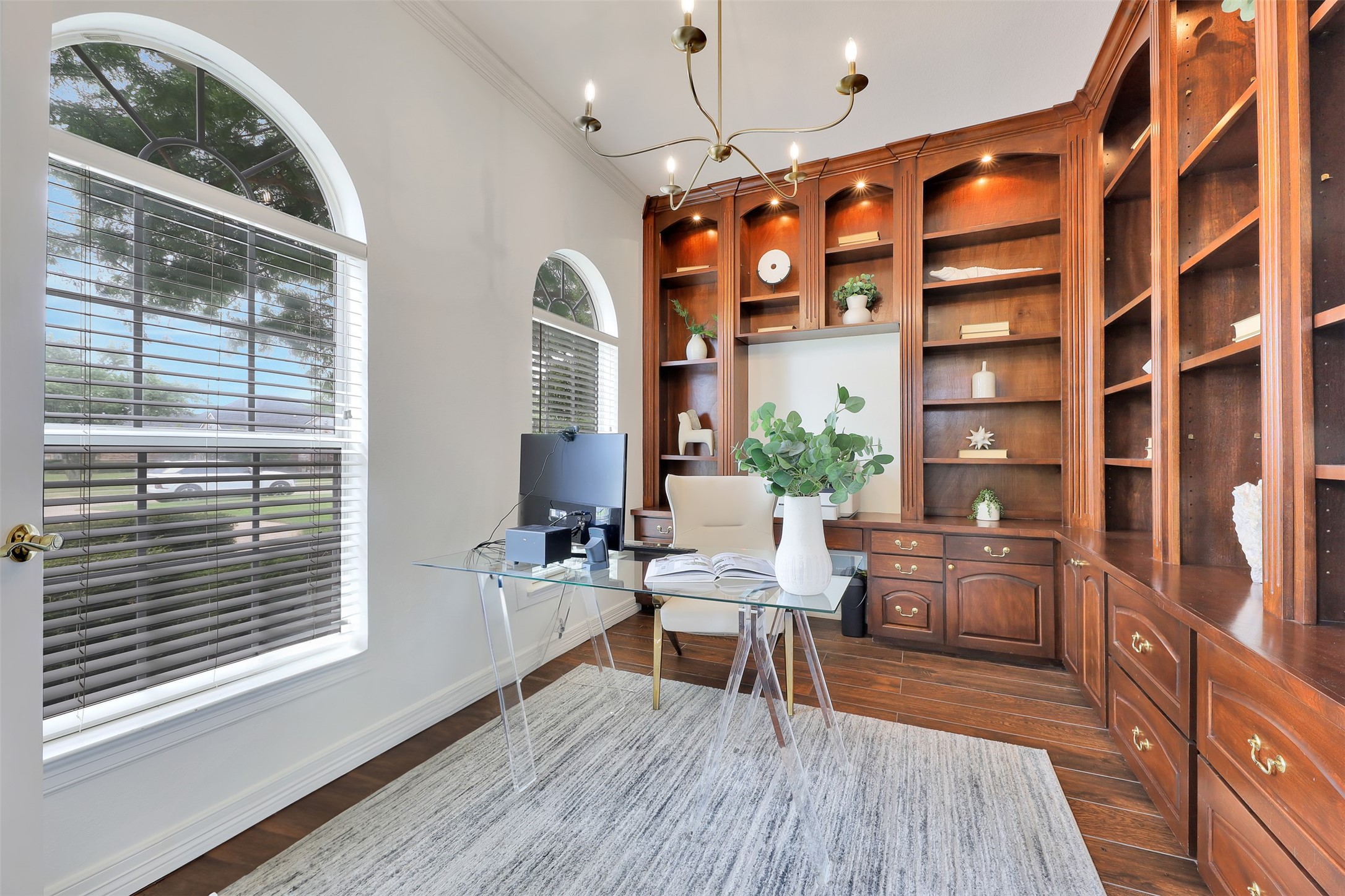 319 Meadow Drive