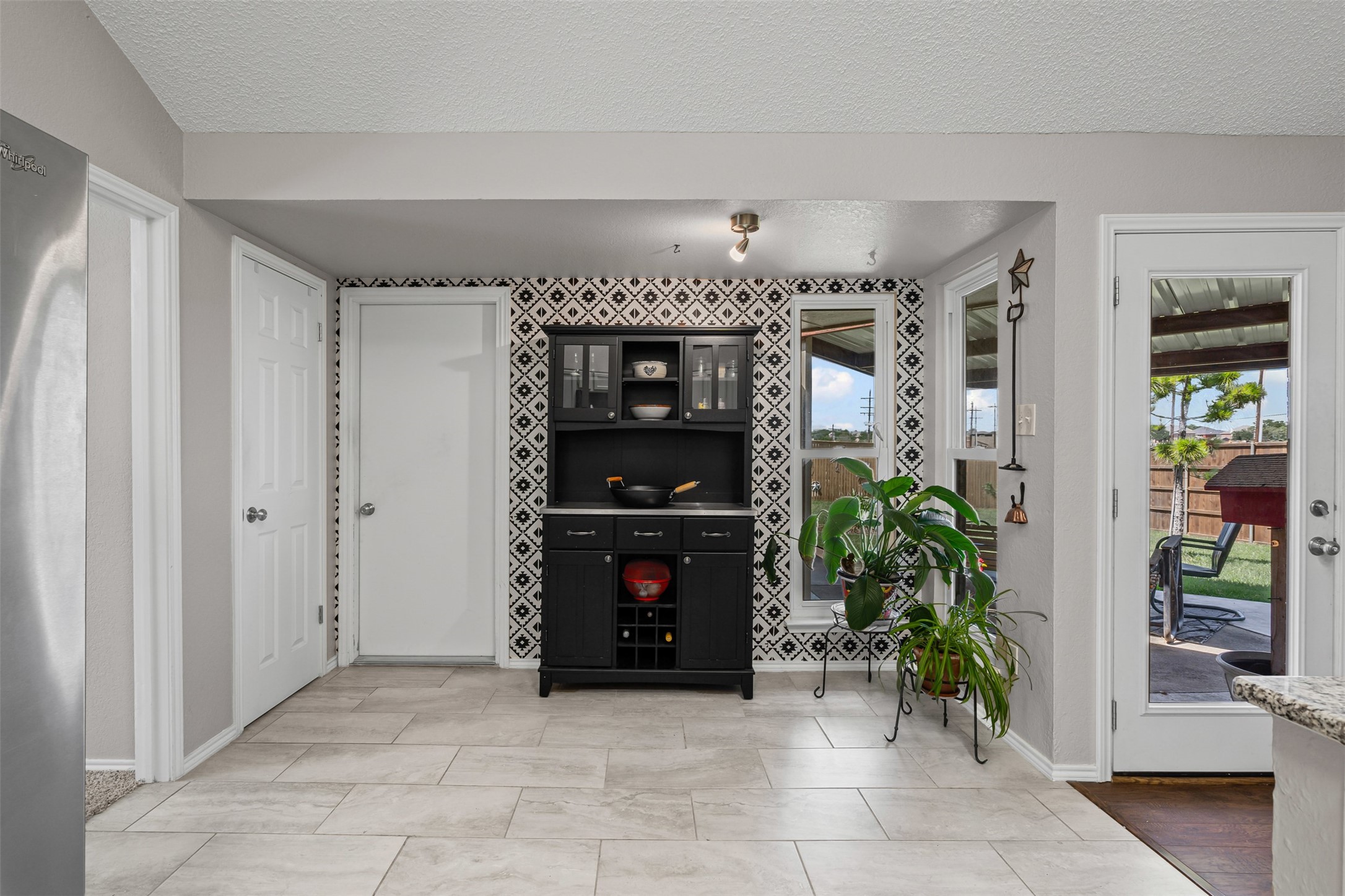 1501 Summerwind Lane
