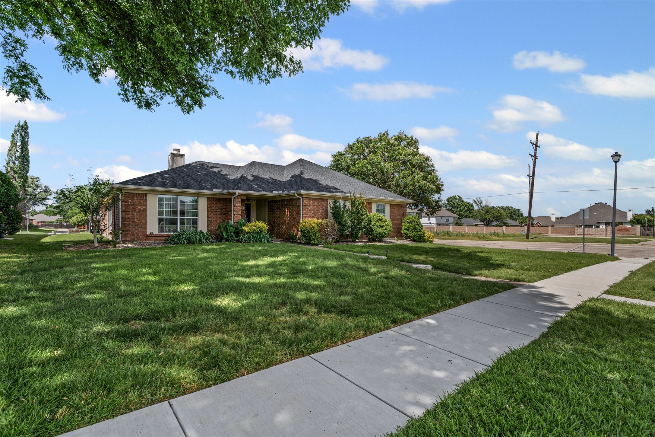 1501 Summerwind Lane