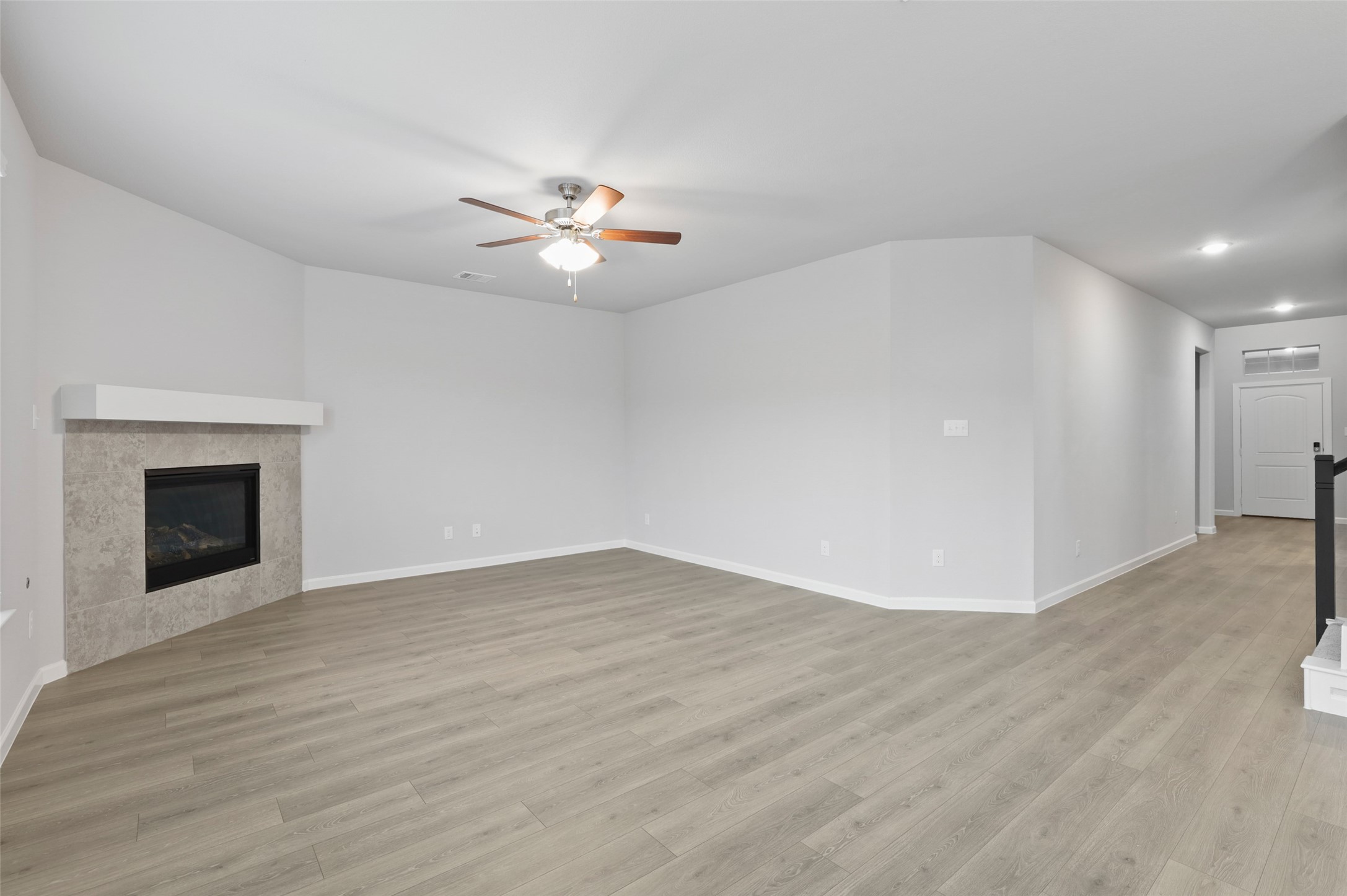 905 Hopper Lane