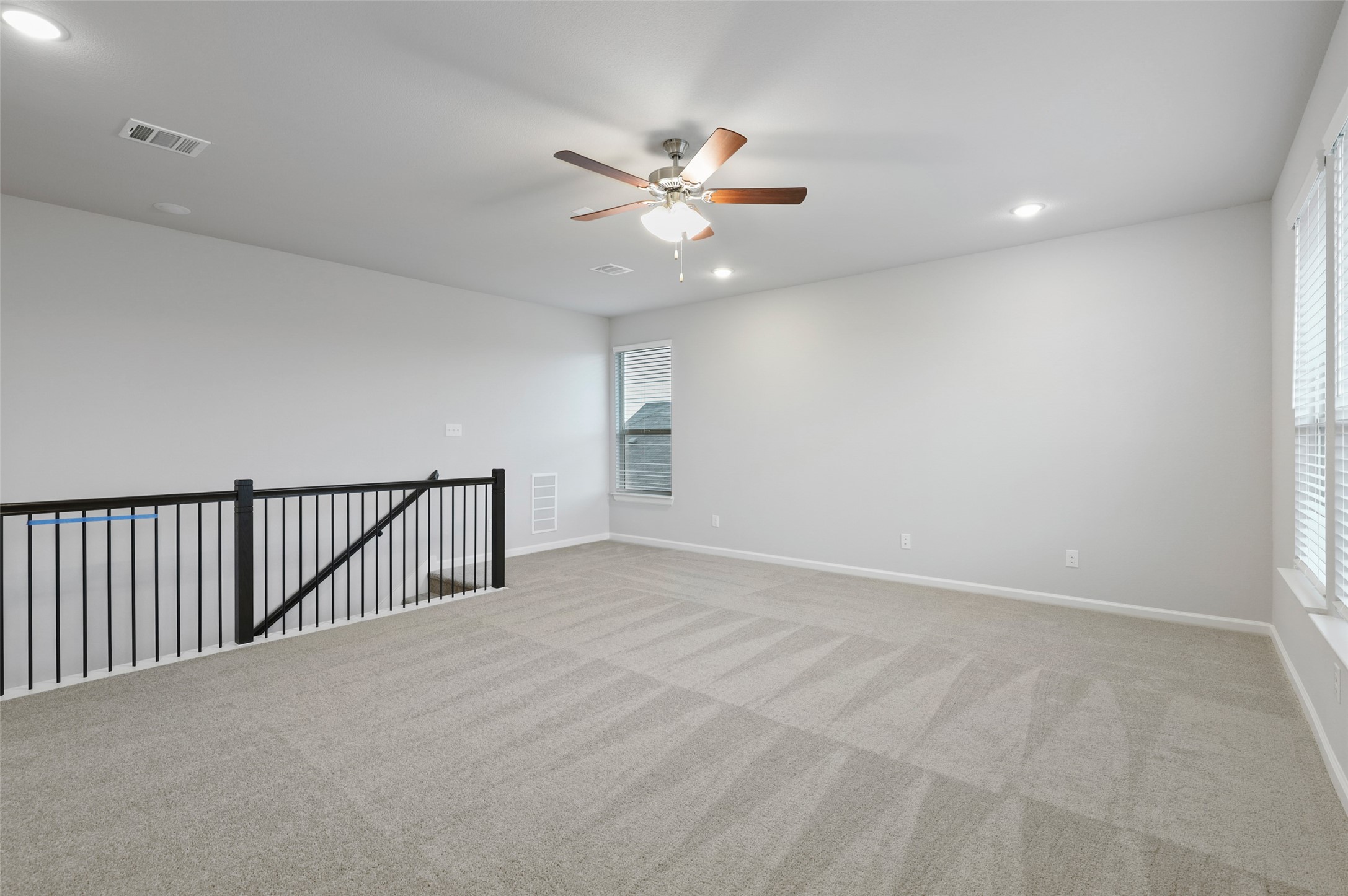 905 Hopper Lane