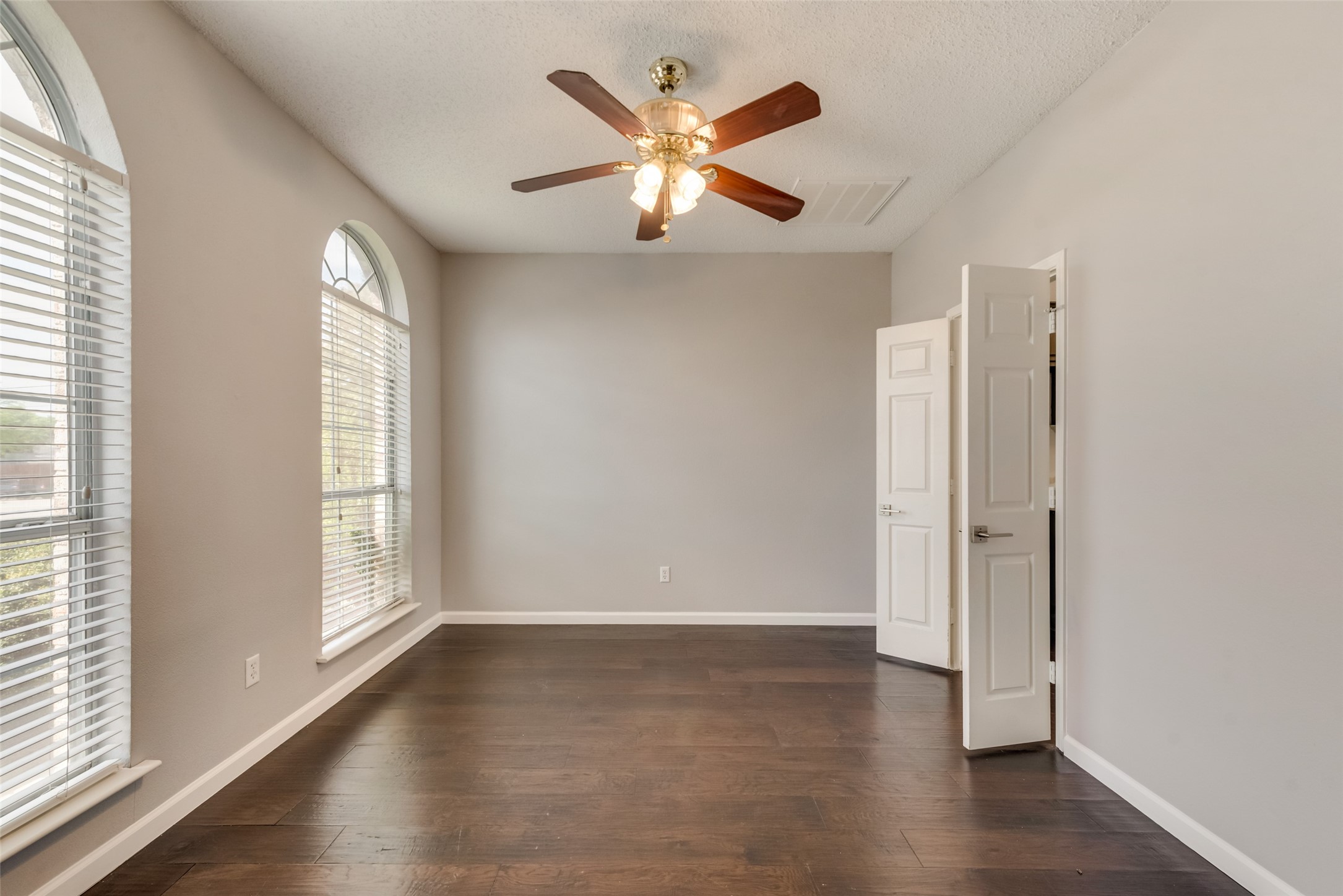 803 Livingston Drive