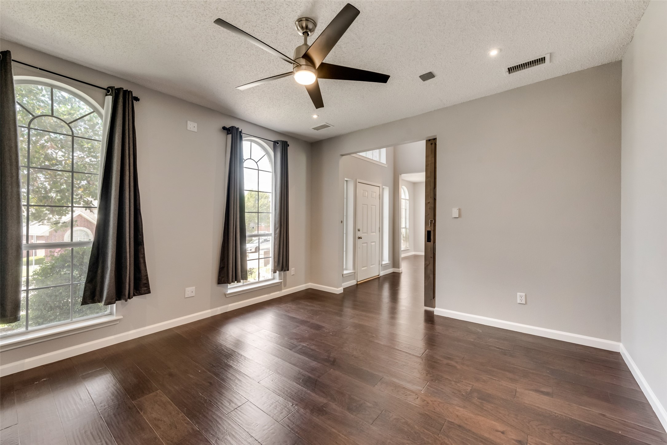 803 Livingston Drive