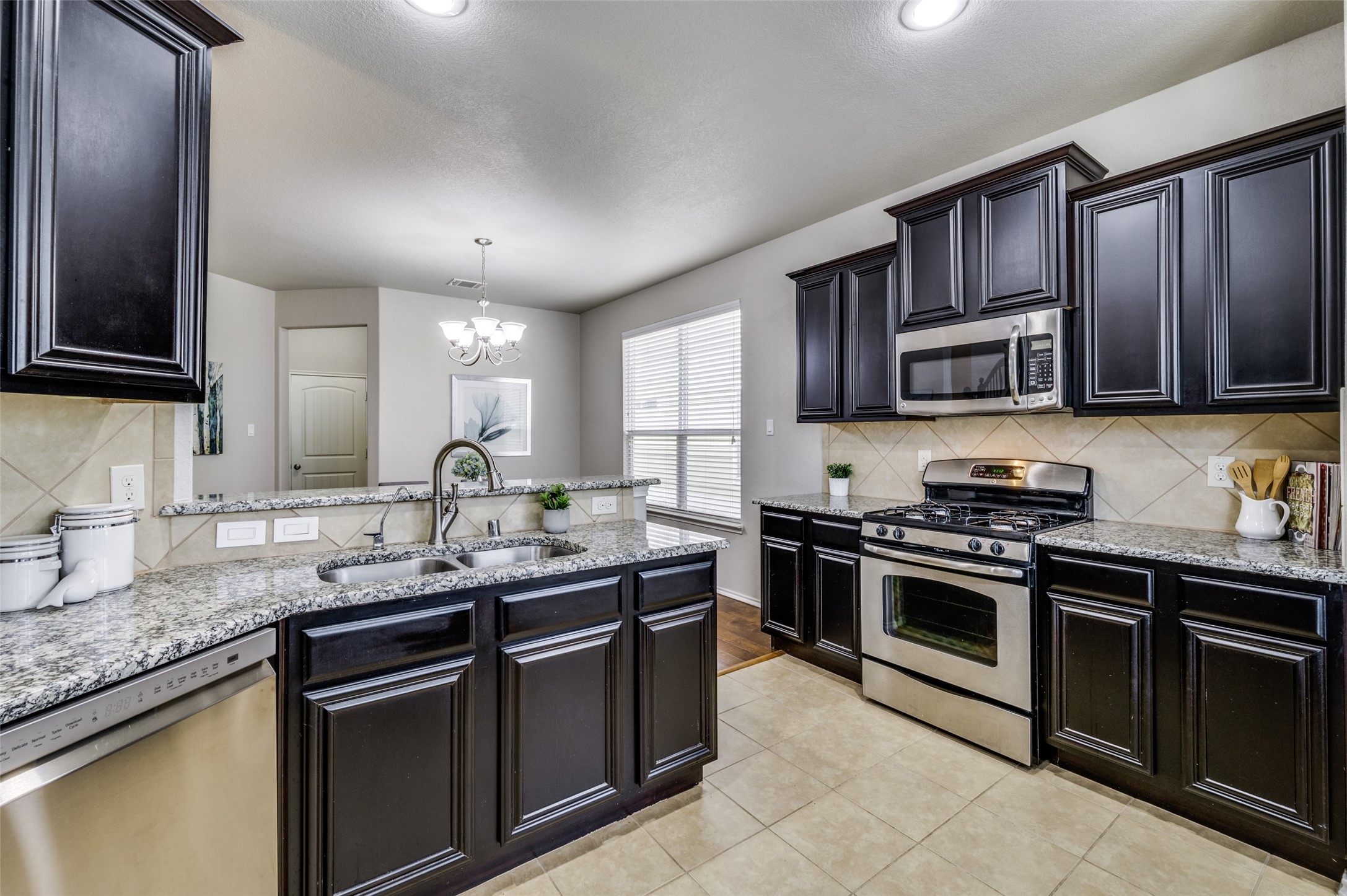 9104 Eagle Drive