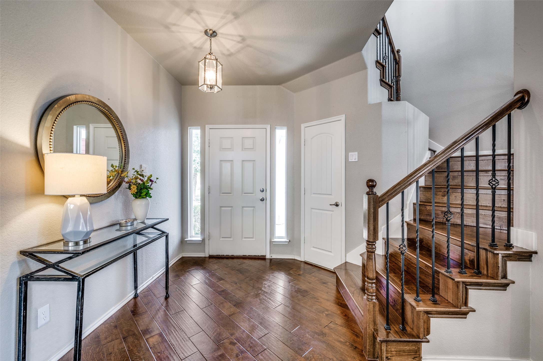 9104 Eagle Drive