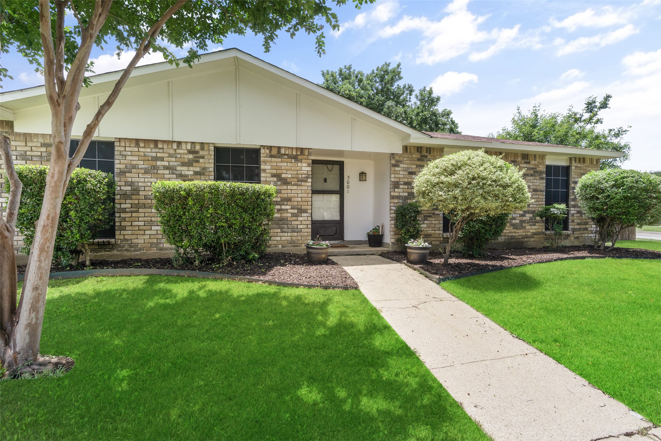5001 Wheeler Circle