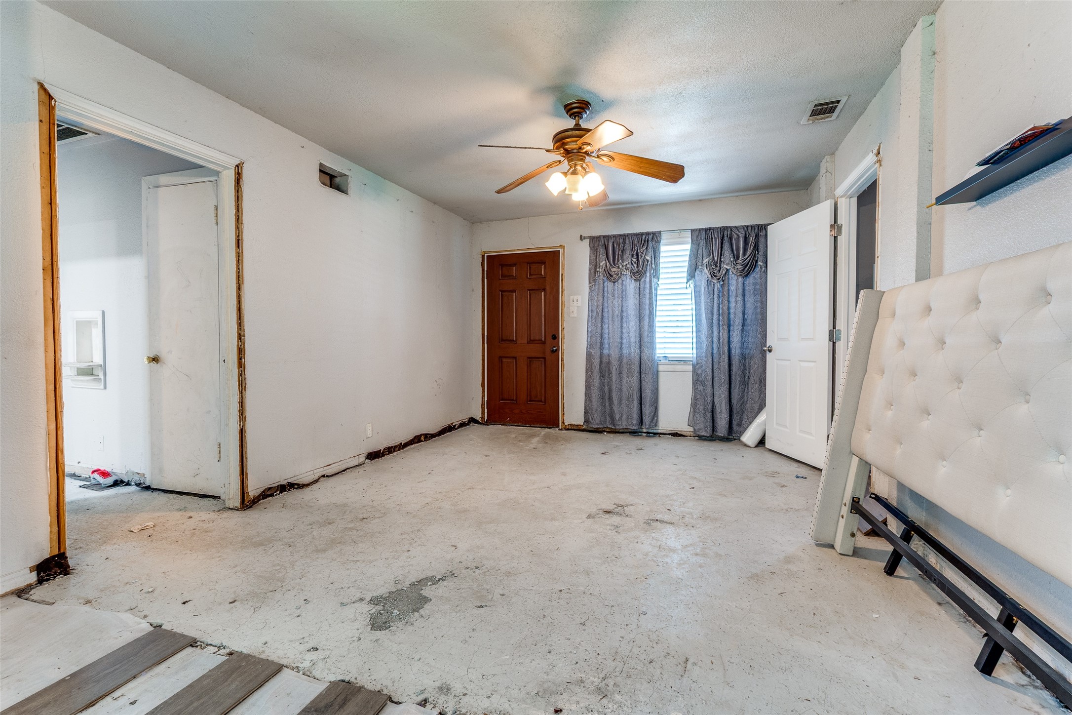 7719 Seydel Street