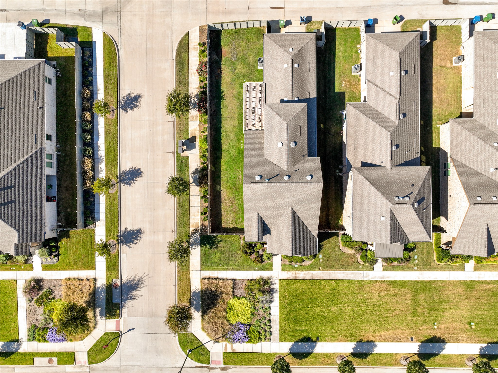 825 Parkside Drive