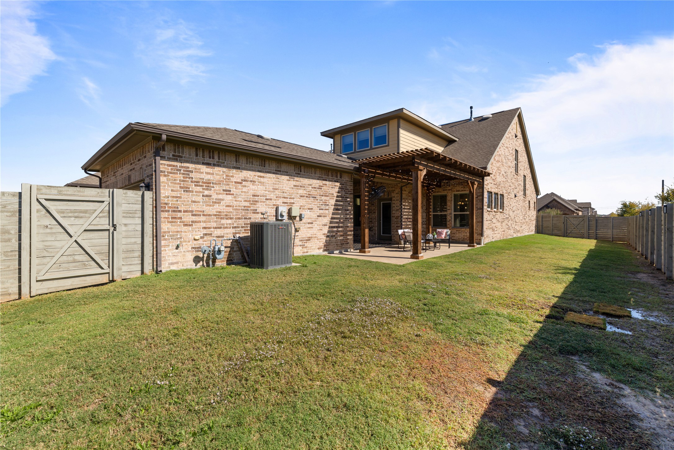 825 Parkside Drive