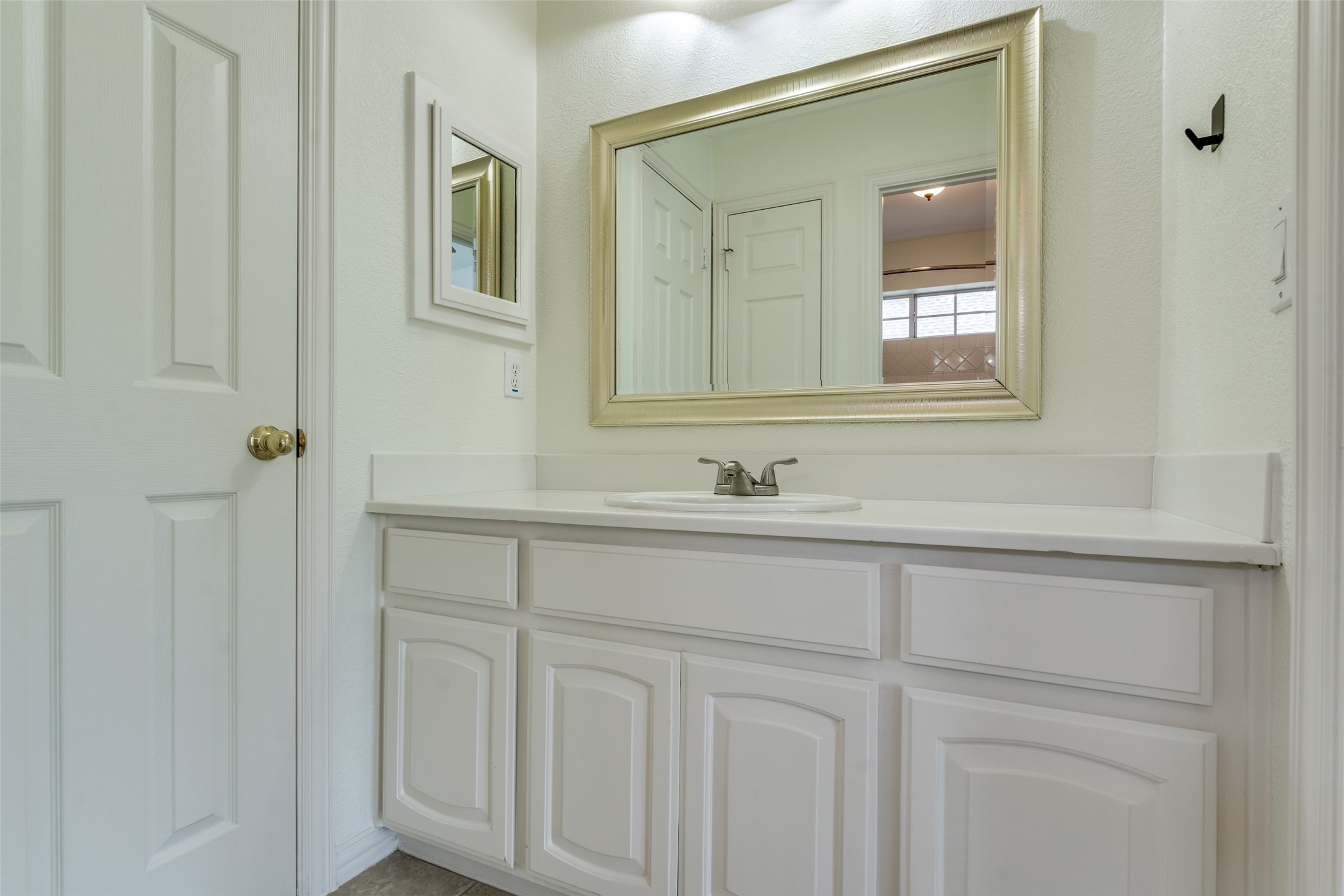 3107 Meadow Wood Drive