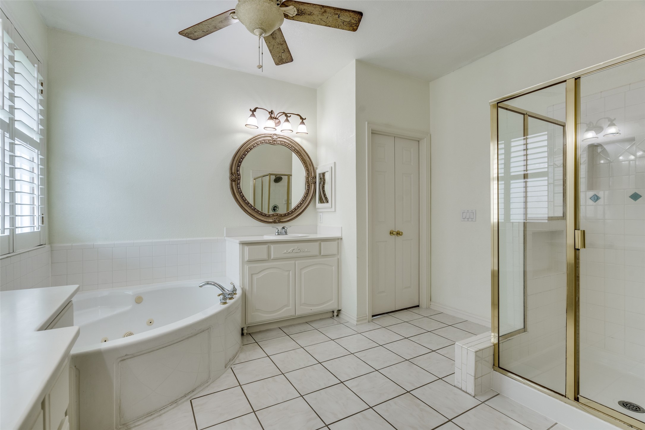 3107 Meadow Wood Drive