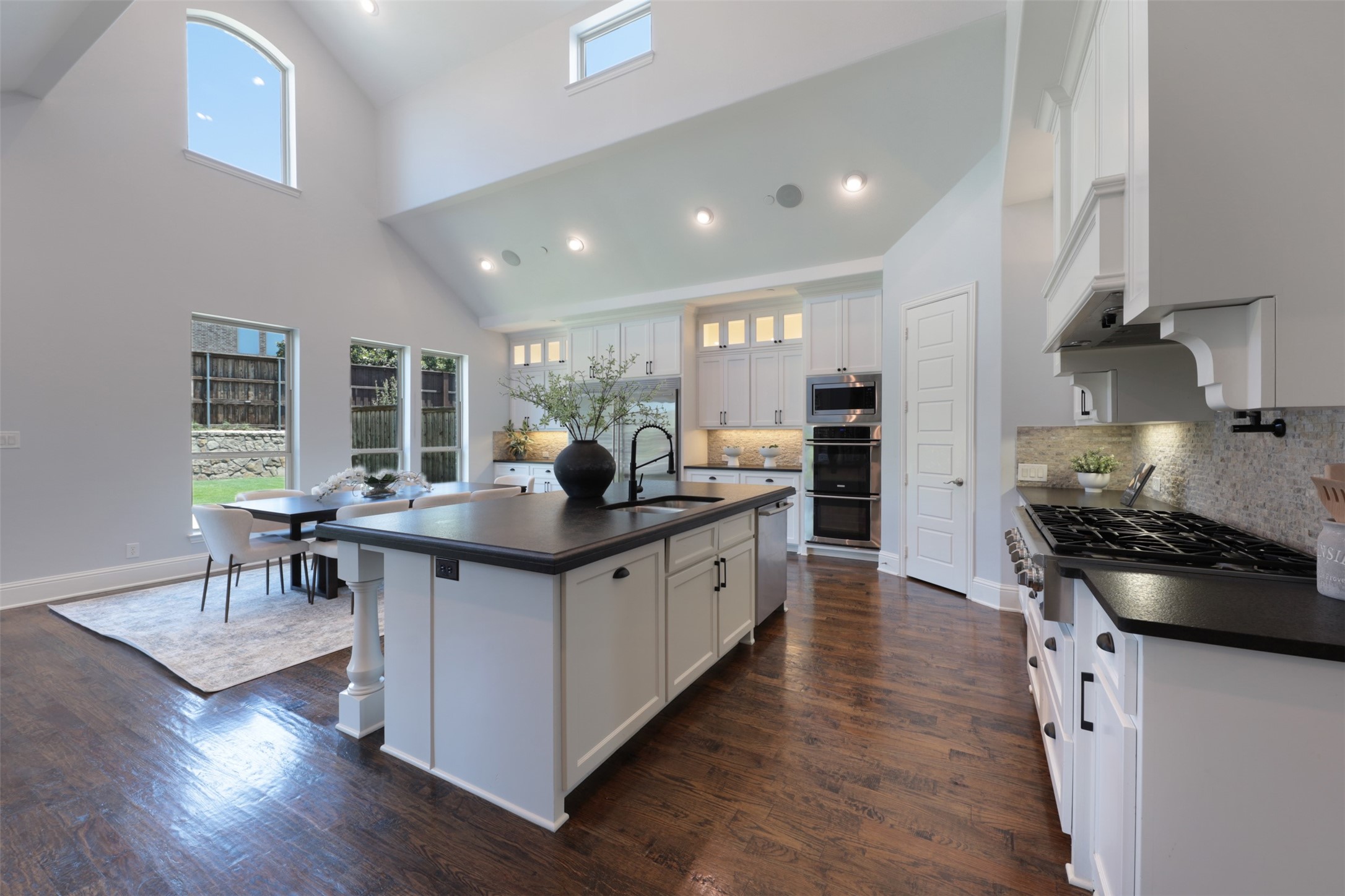 3690 Guinn Gate Drive