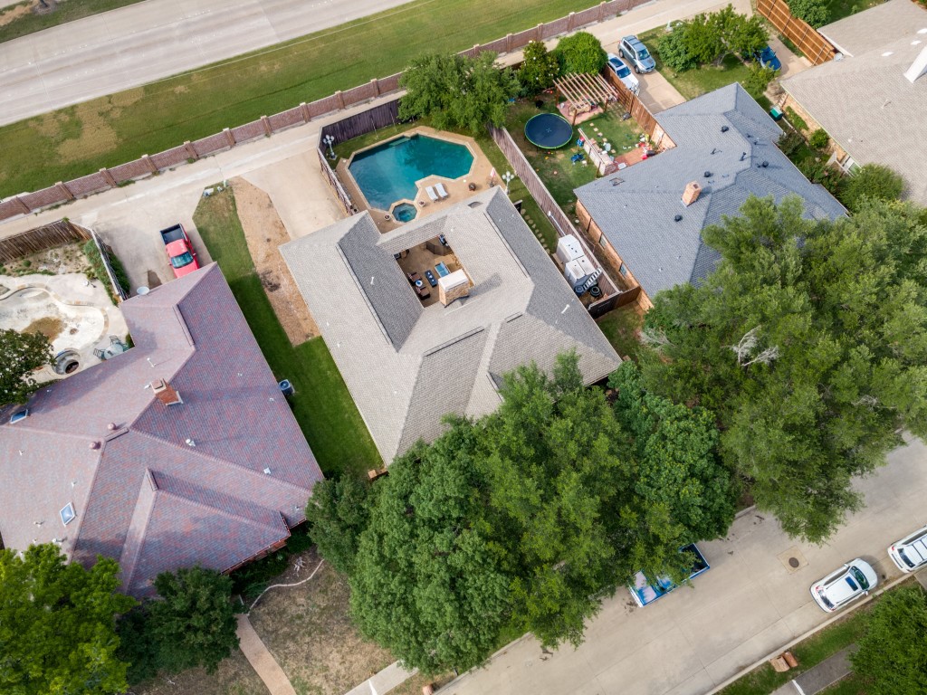 2505 Piedra Drive