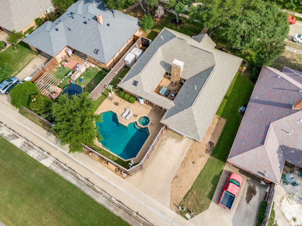 2505 Piedra Drive