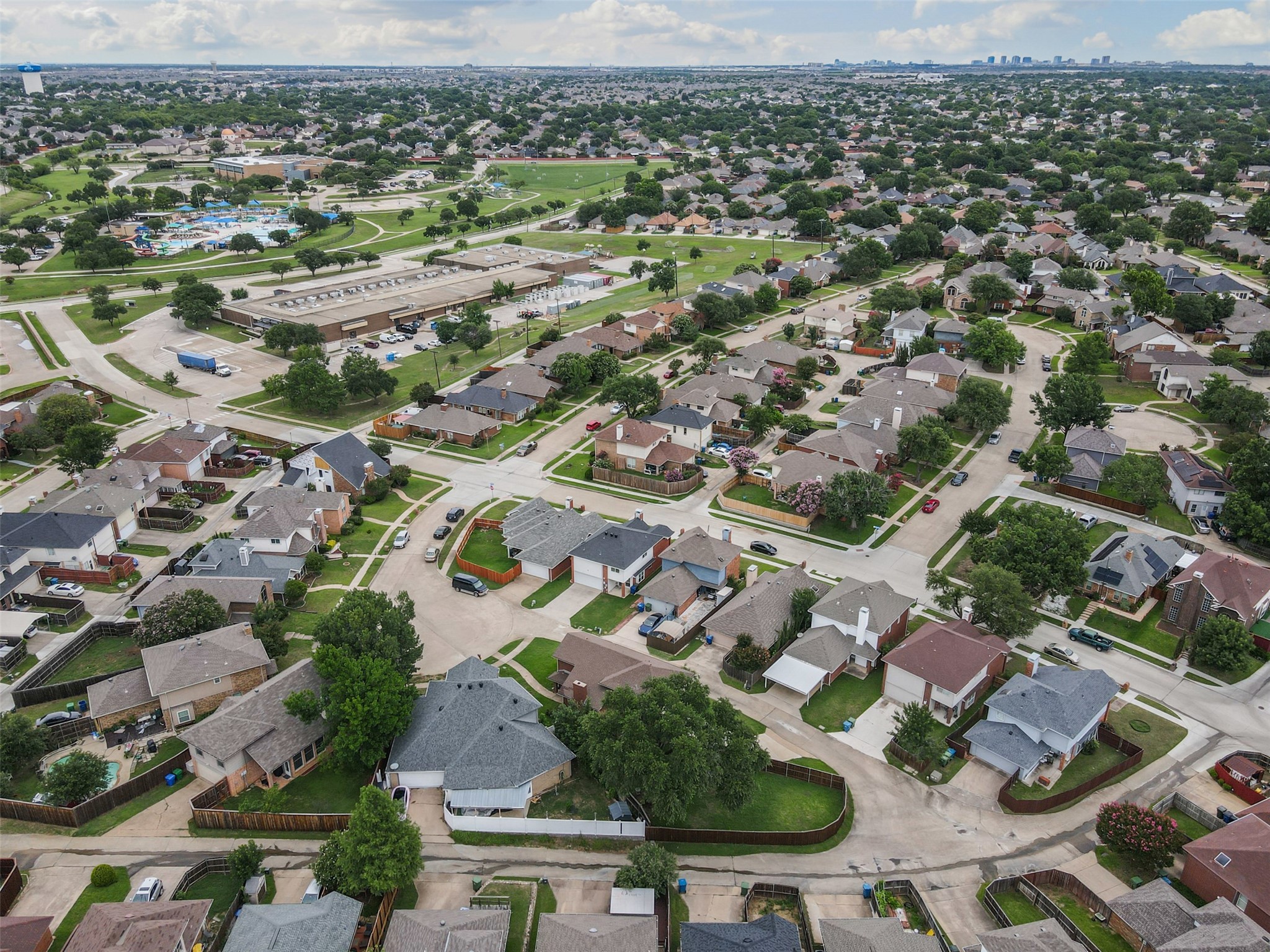 1404 Ranchview Court