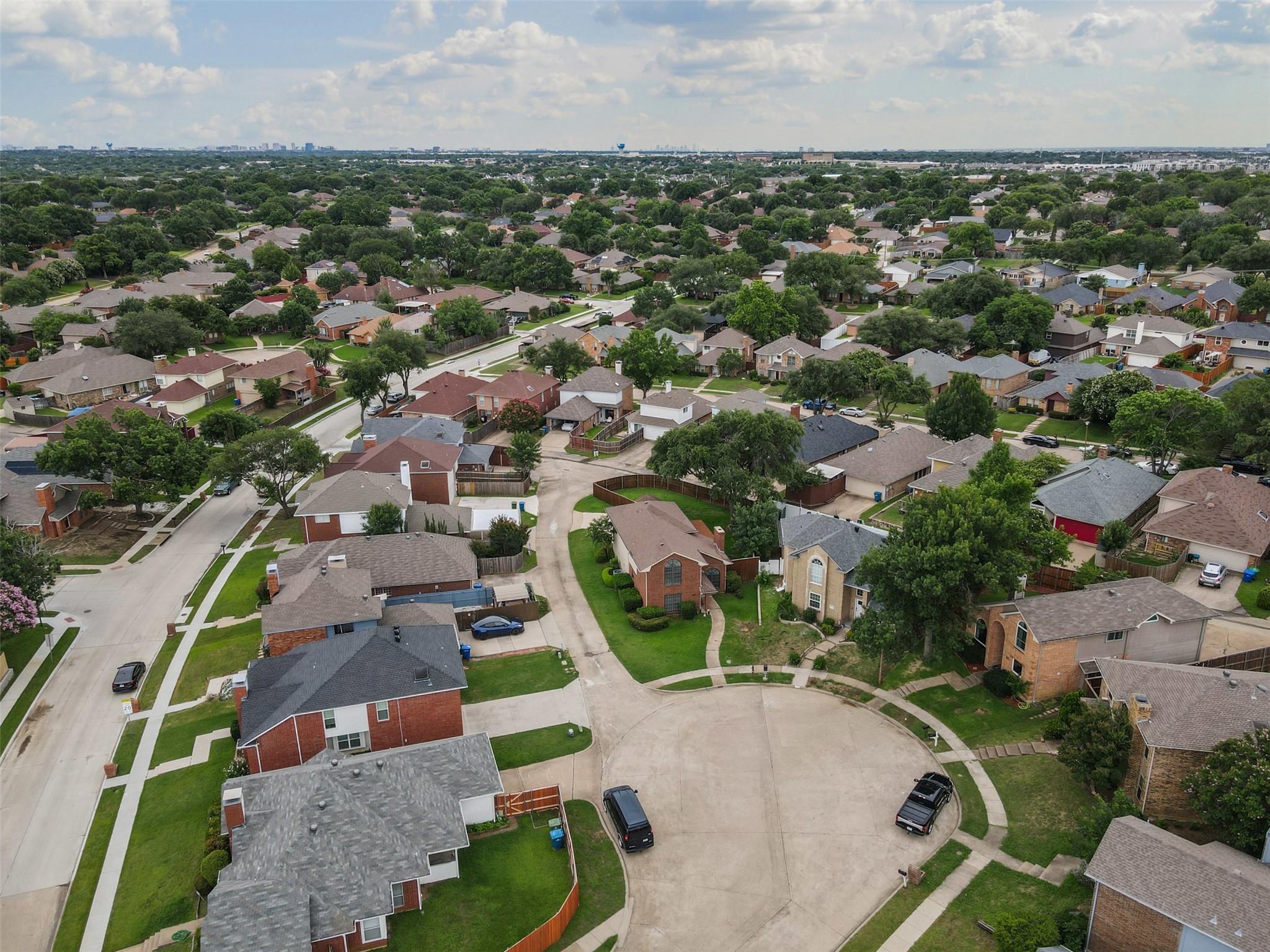1404 Ranchview Court