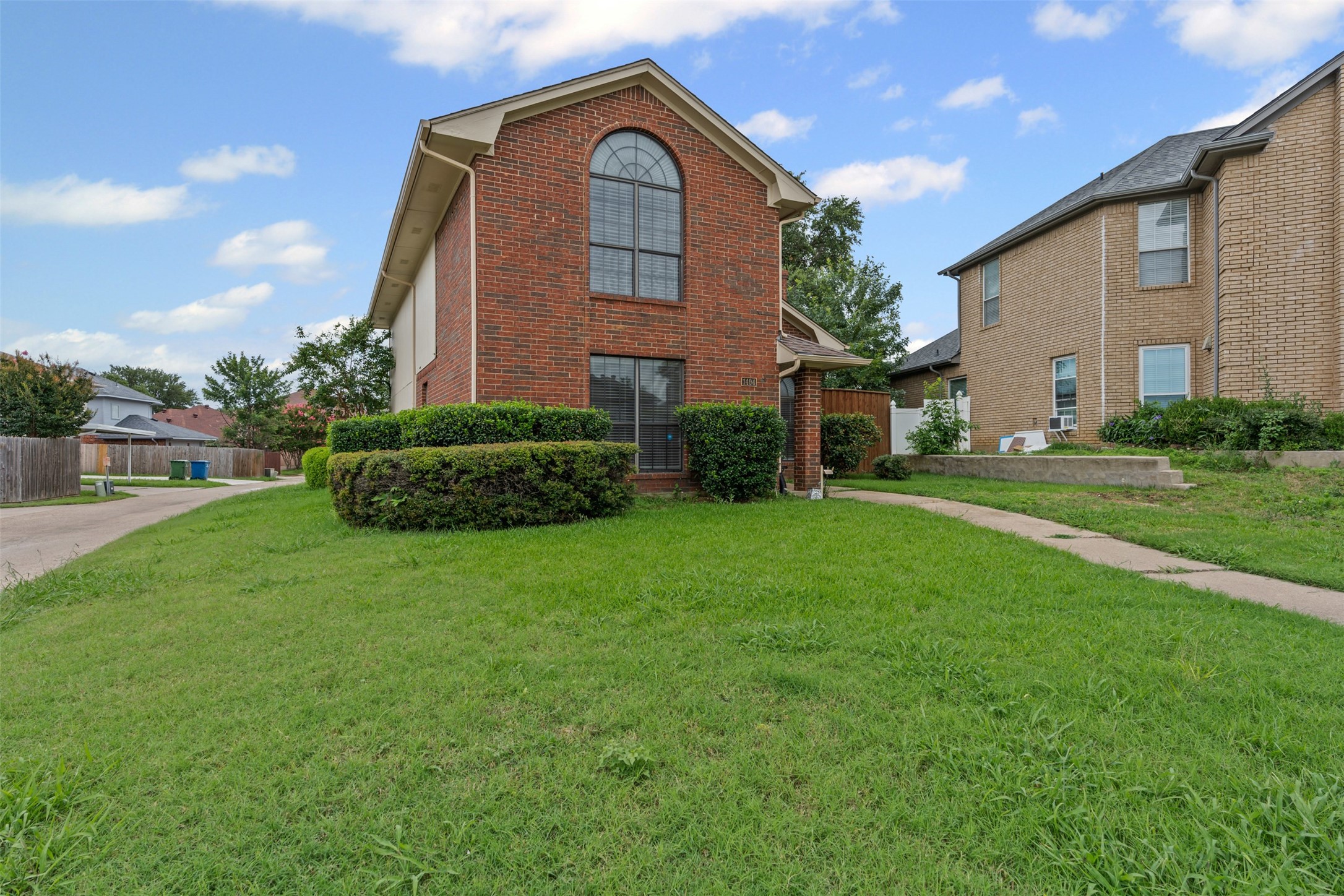 1404 Ranchview Court