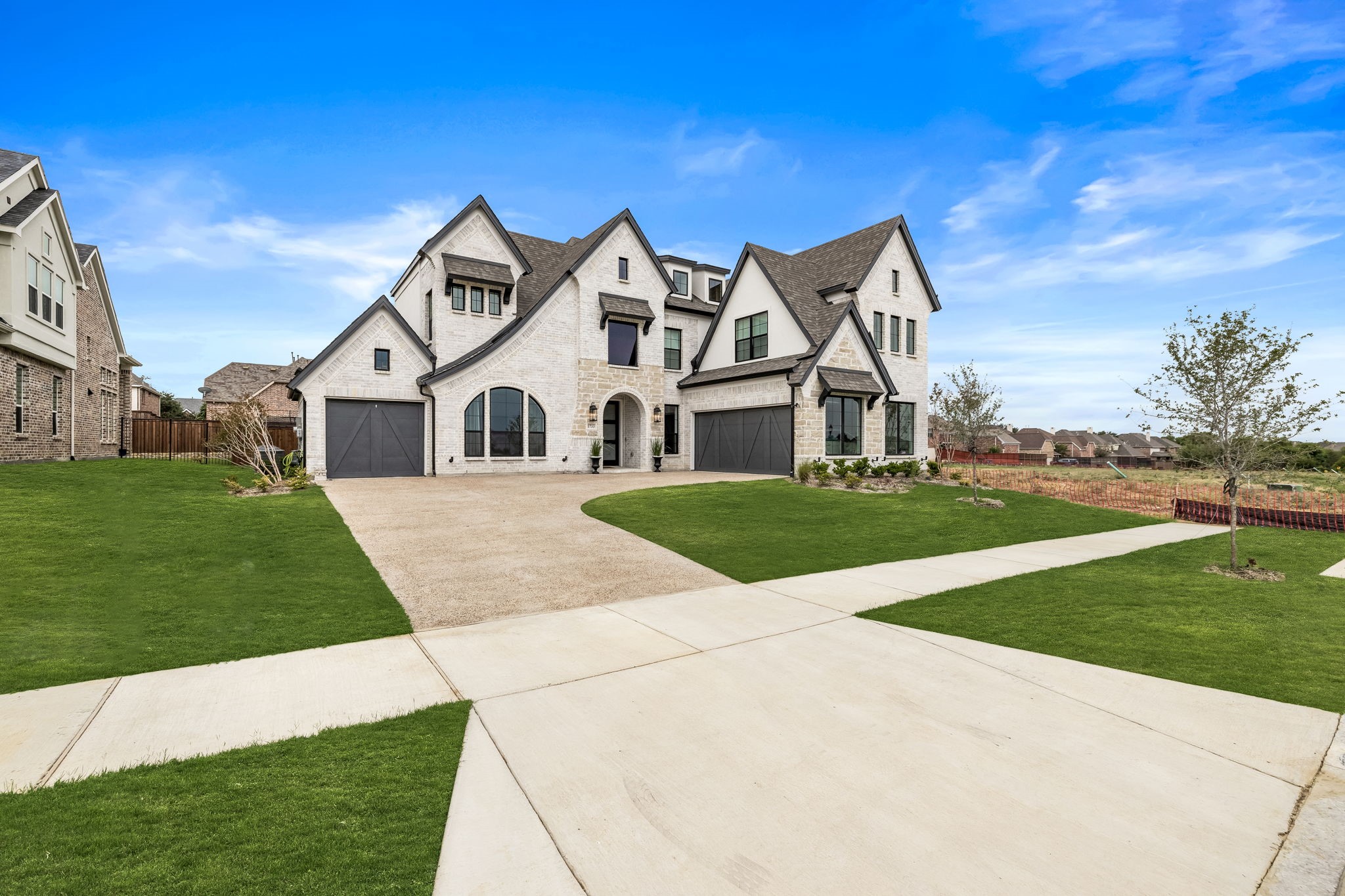 1733 Cousins Trail