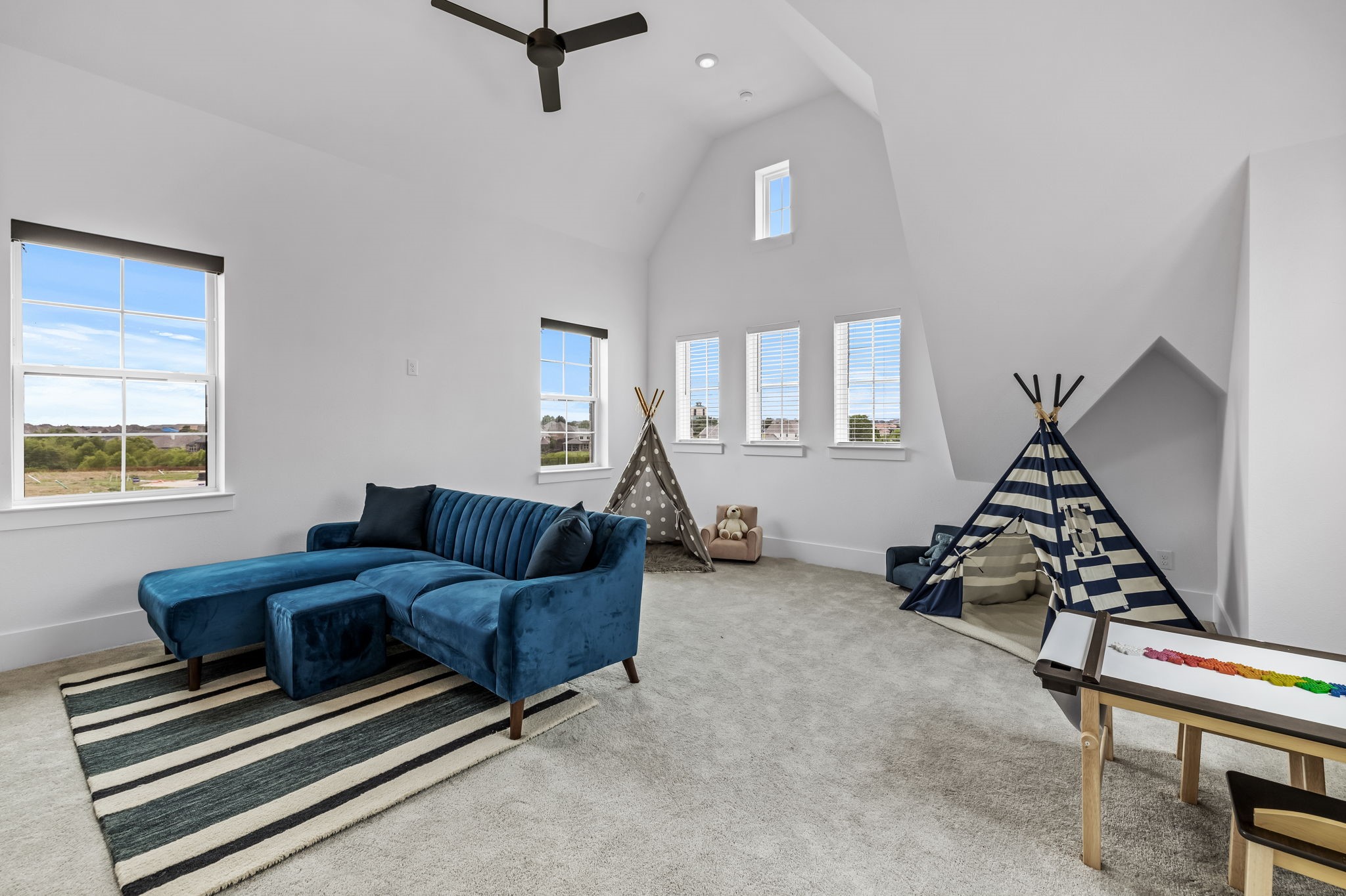 1733 Cousins Trail