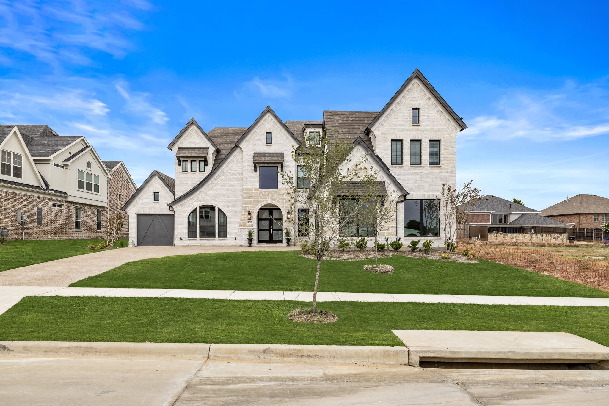 1733 Cousins Trail