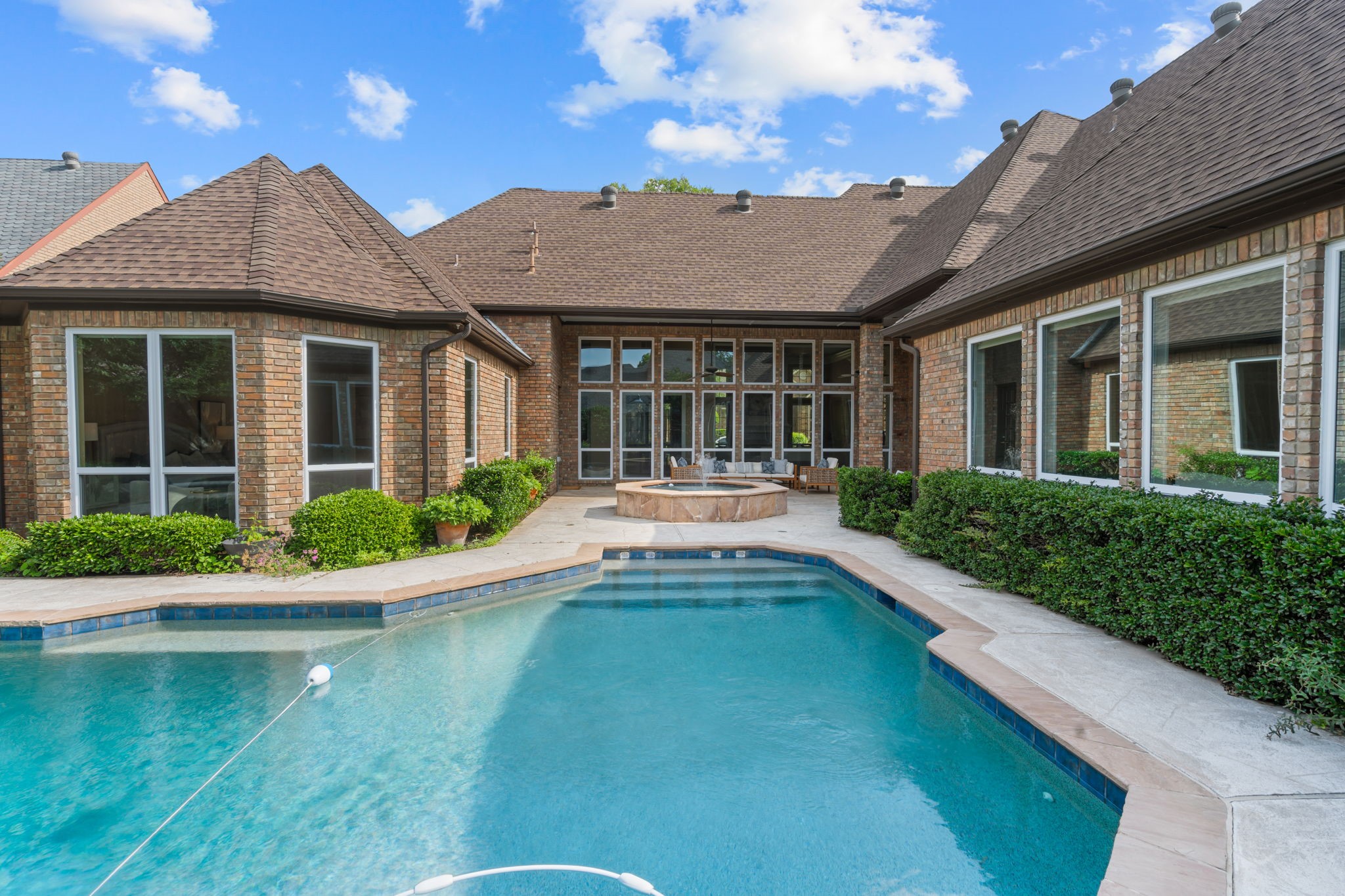4609 Huffman Court