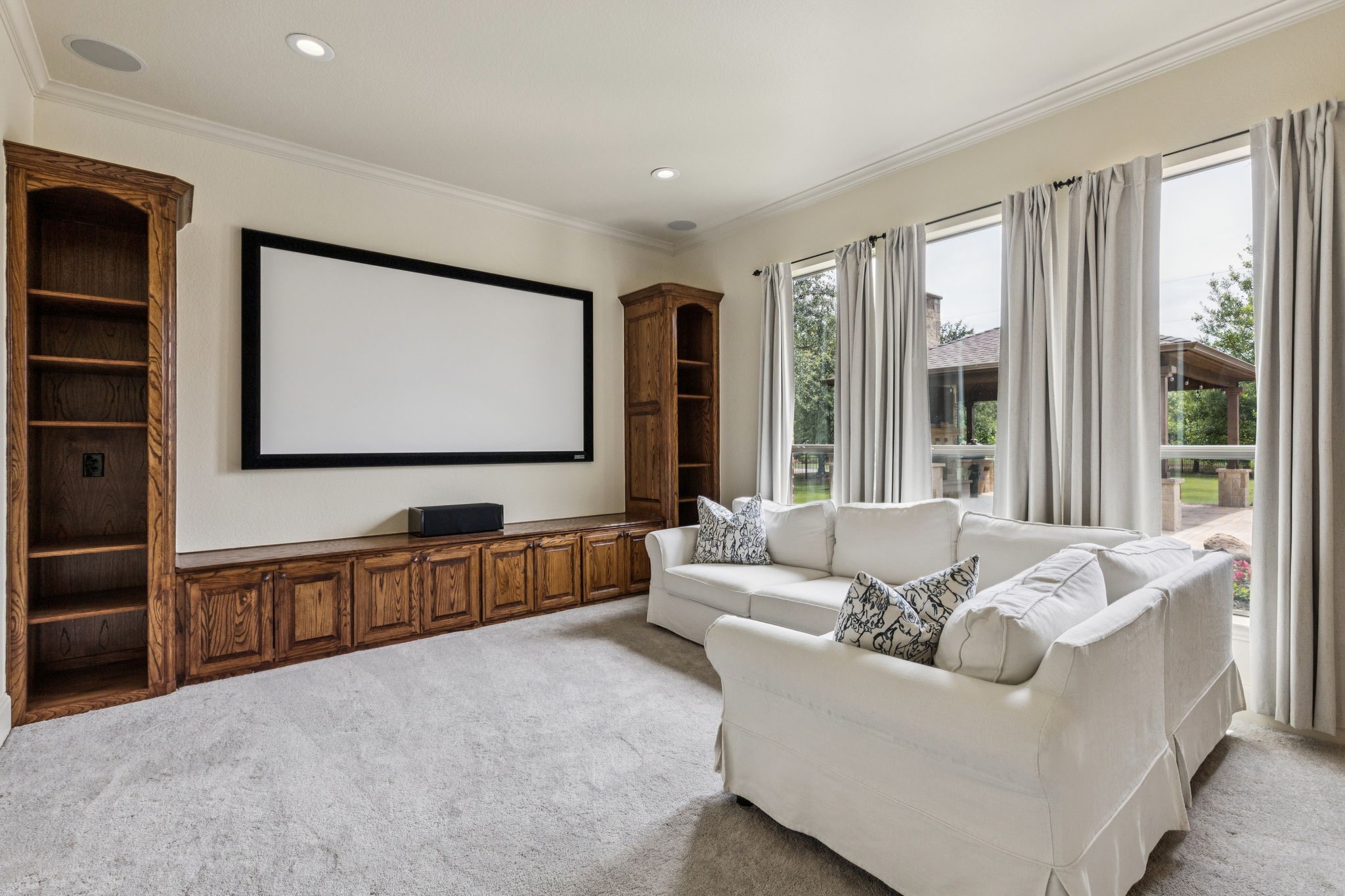 1910 Blue Forest Drive