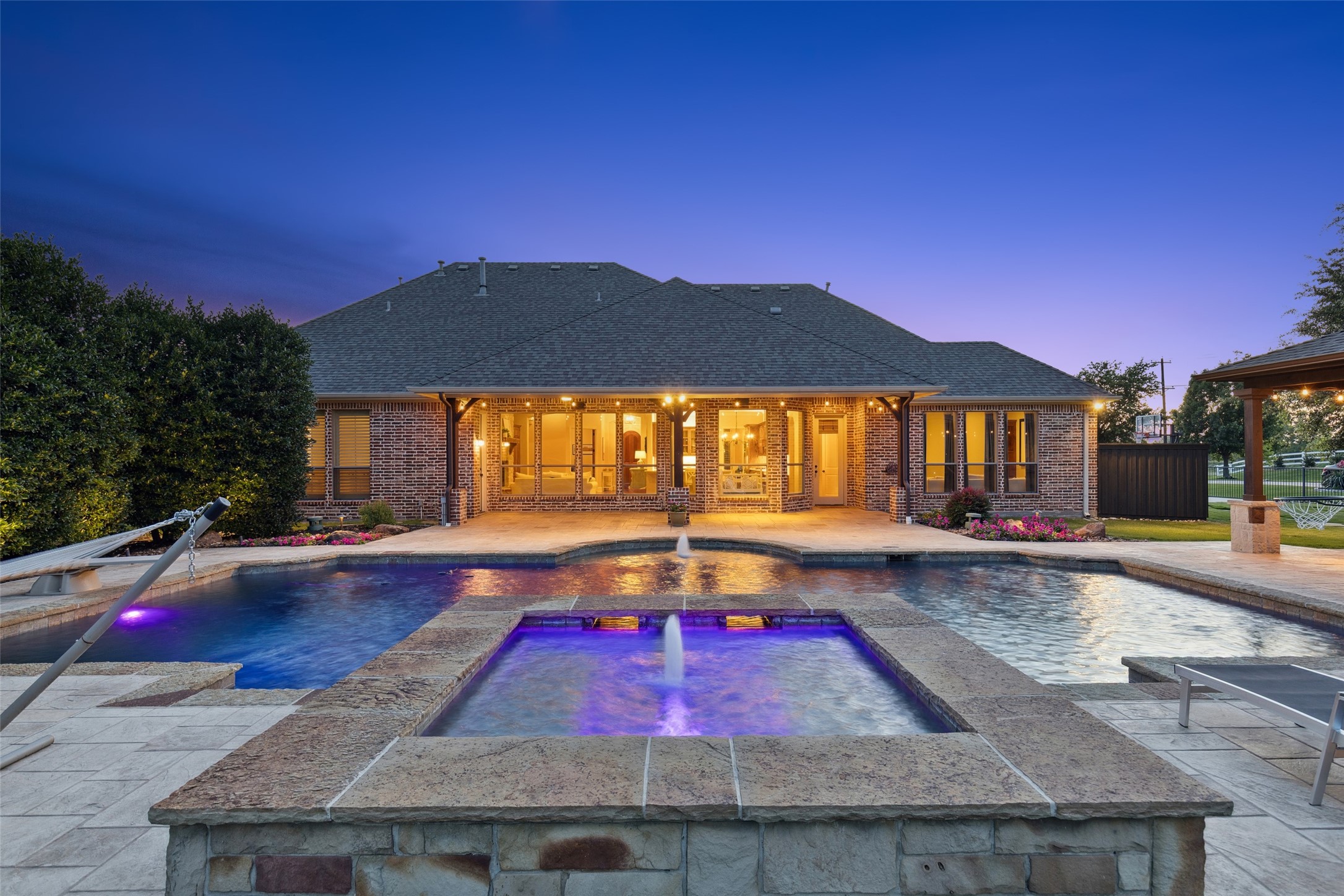 1910 Blue Forest Drive