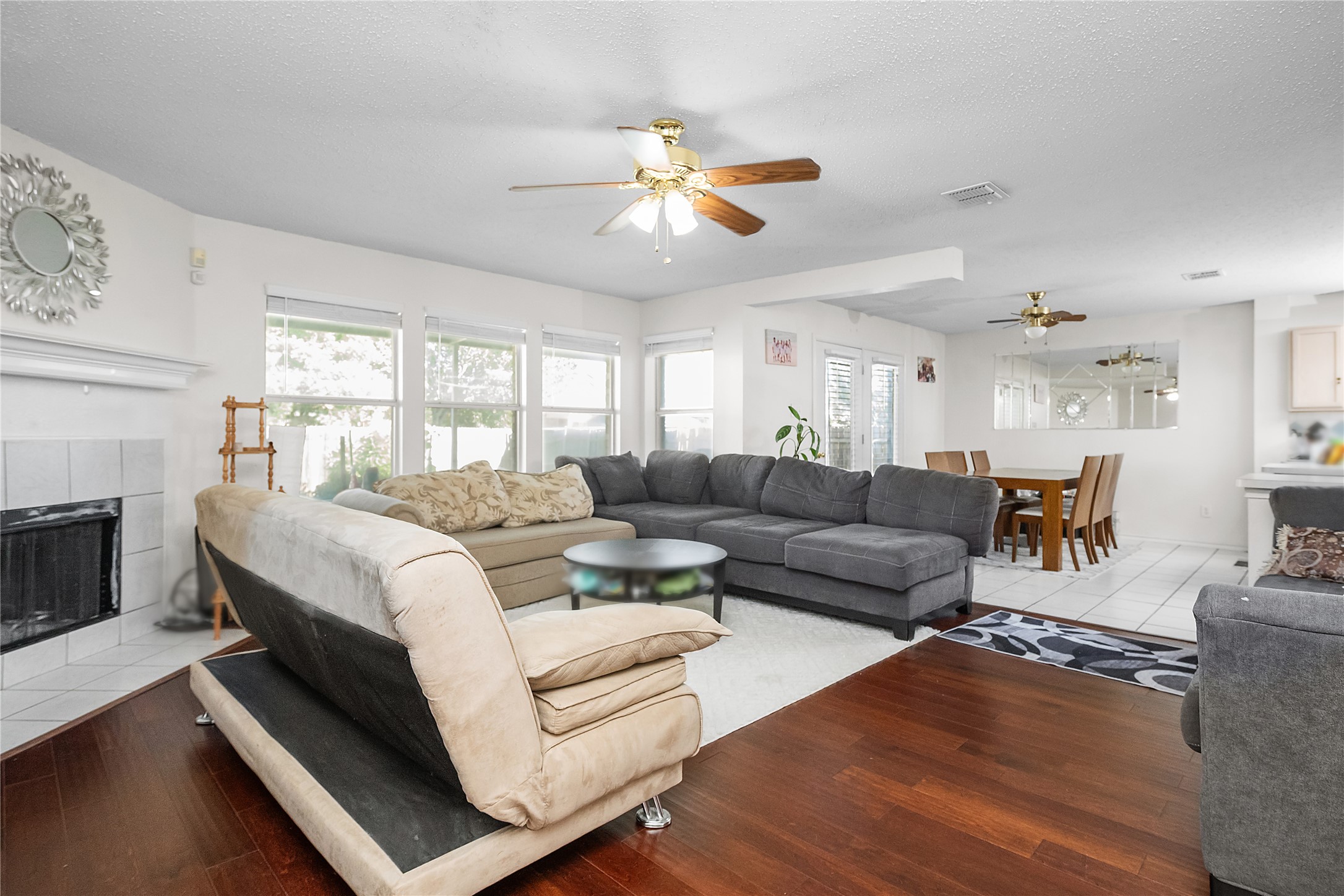 2303 Mainsail Lane