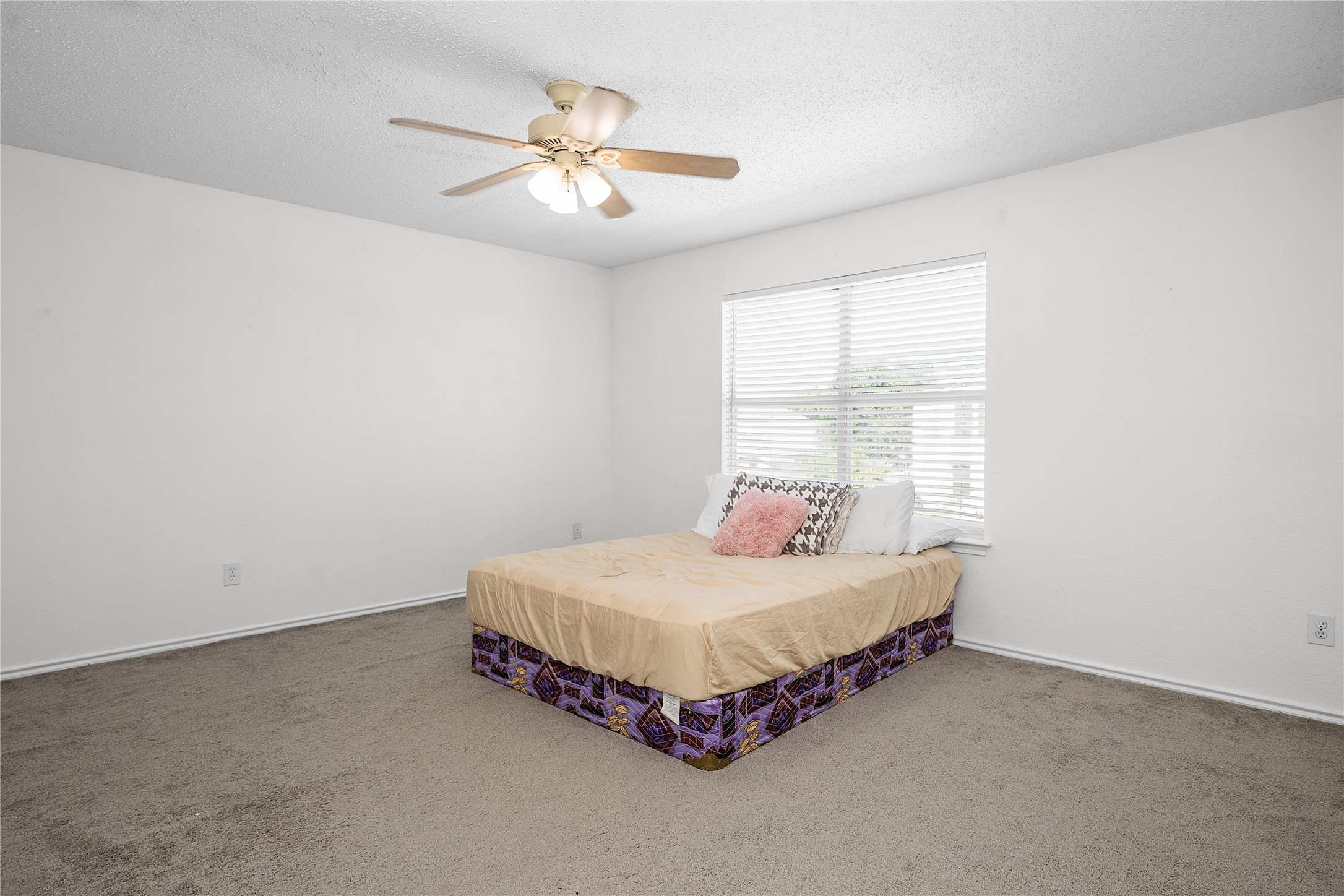 2303 Mainsail Lane