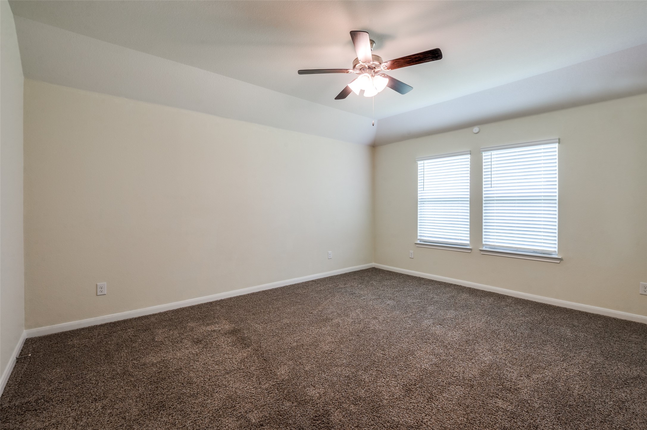600 Spur Ridge