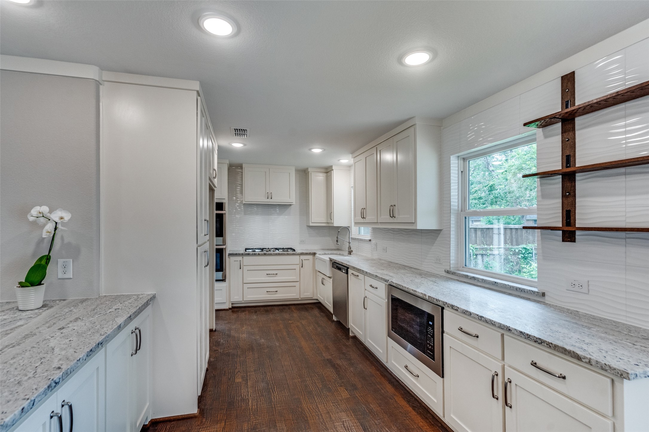 634 Lockwood Drive