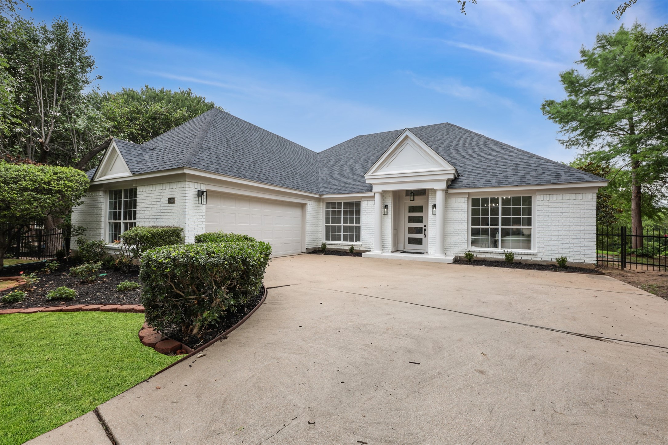 1519 Crowley Road