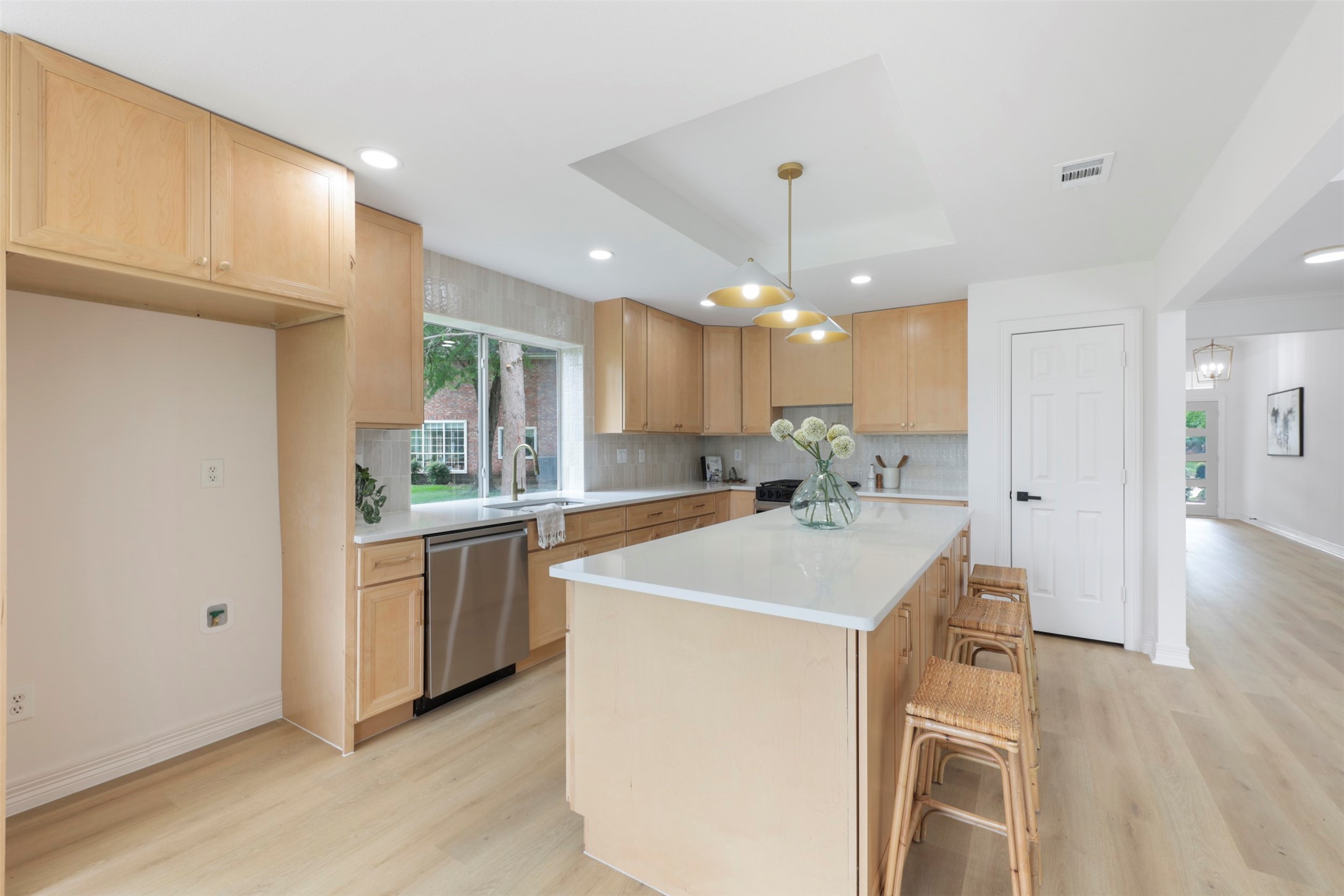 1519 Crowley Road