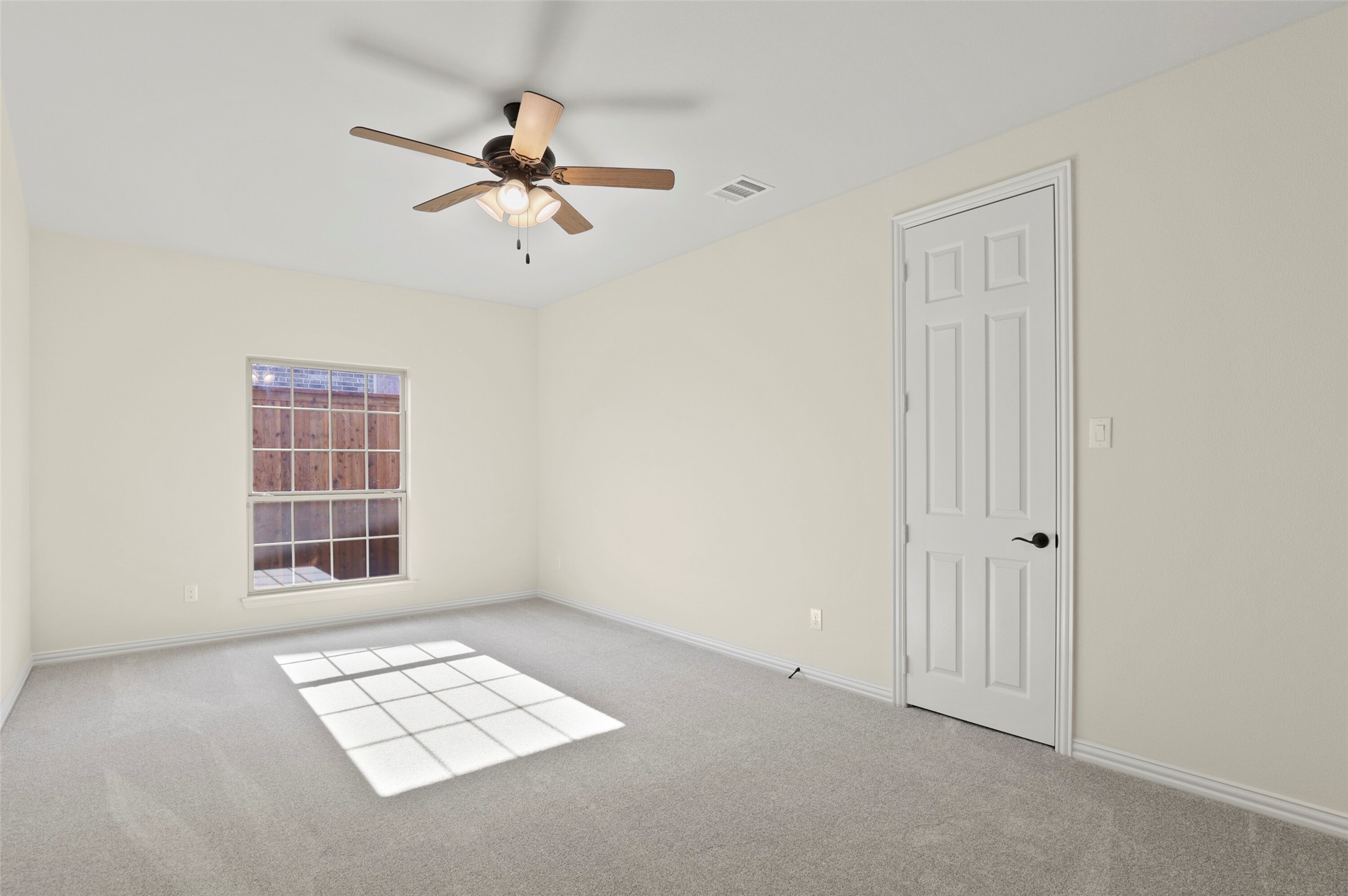 601 Winslow Lane