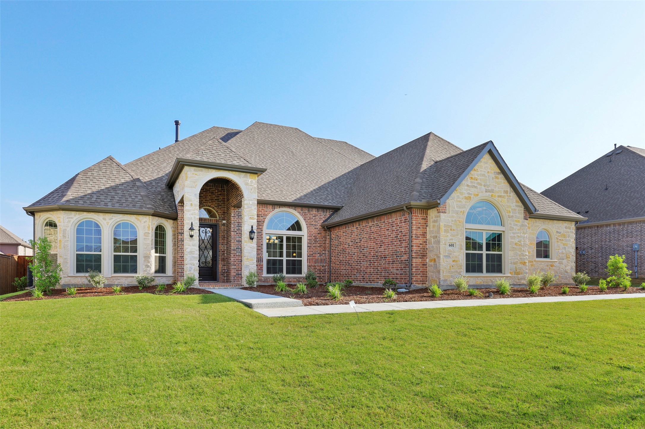 601 Winslow Lane