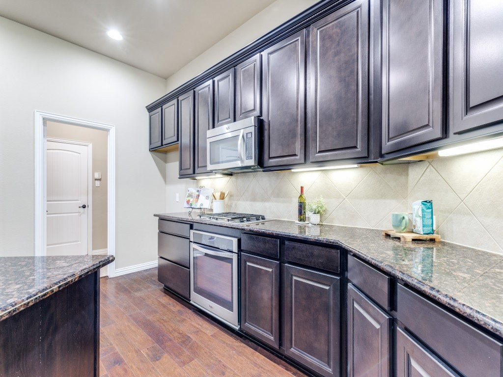 1329 Poplar Drive