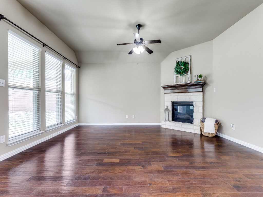 1329 Poplar Drive