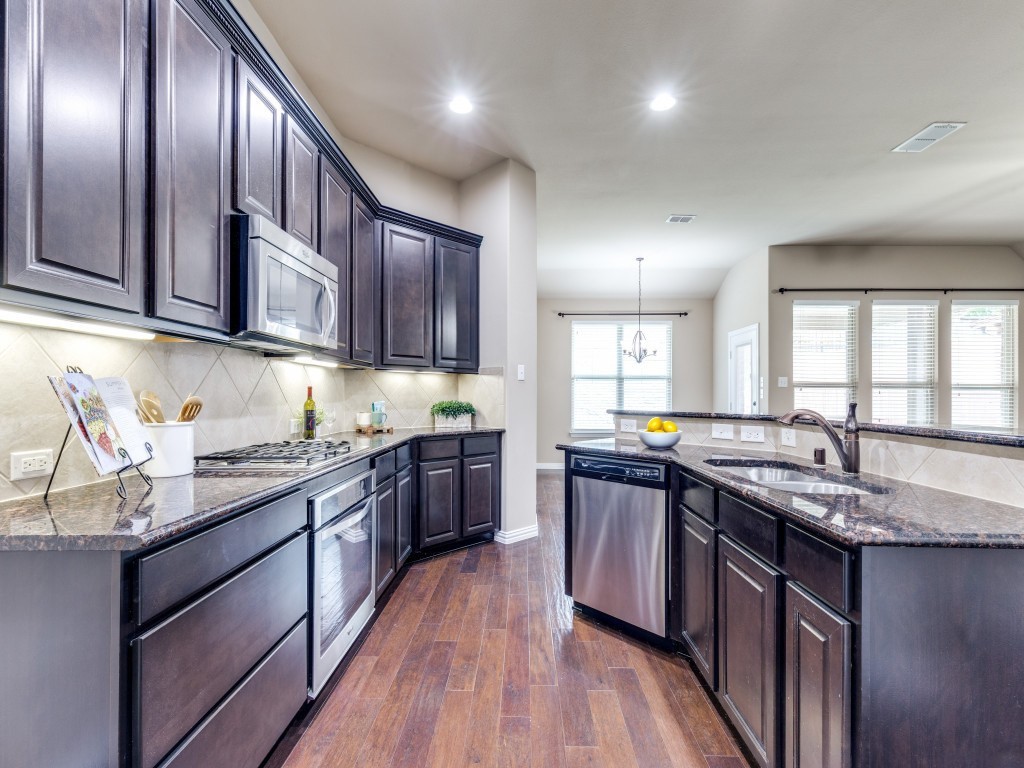 1329 Poplar Drive