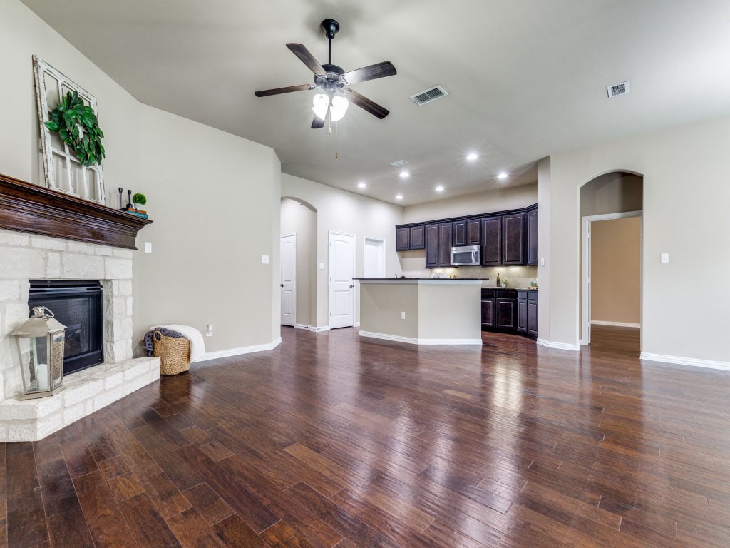 1329 Poplar Drive
