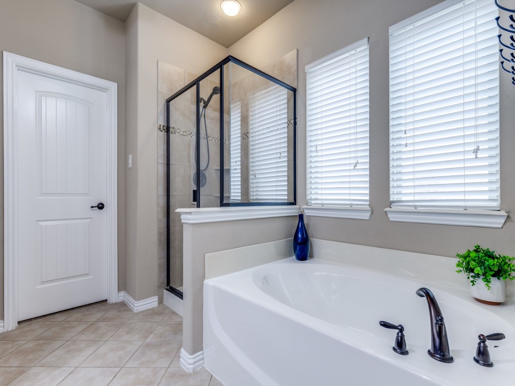 1329 Poplar Drive