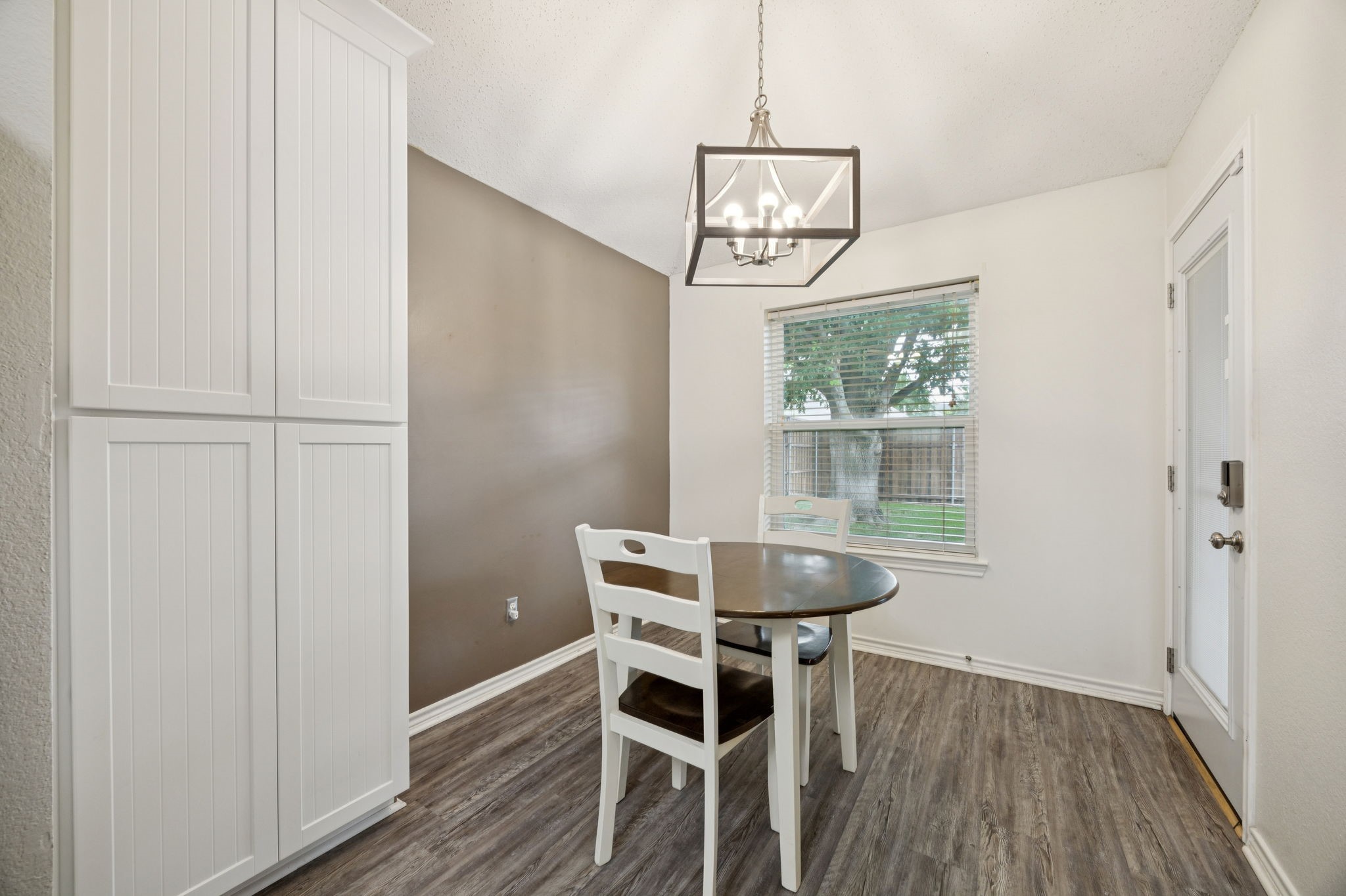 11808 Port Road