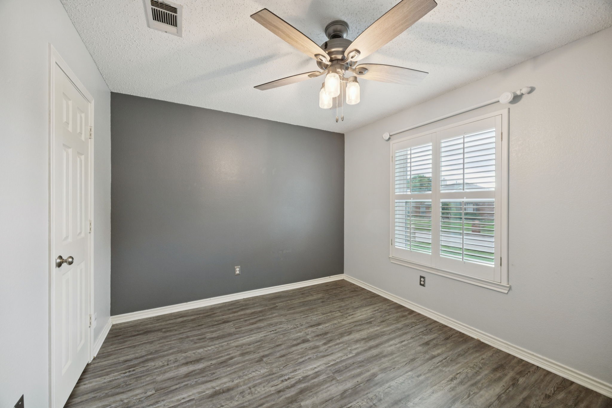 11808 Port Road
