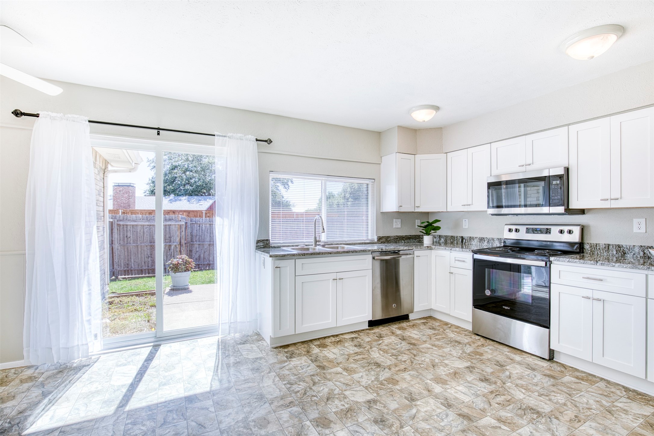 1712 California Trail
