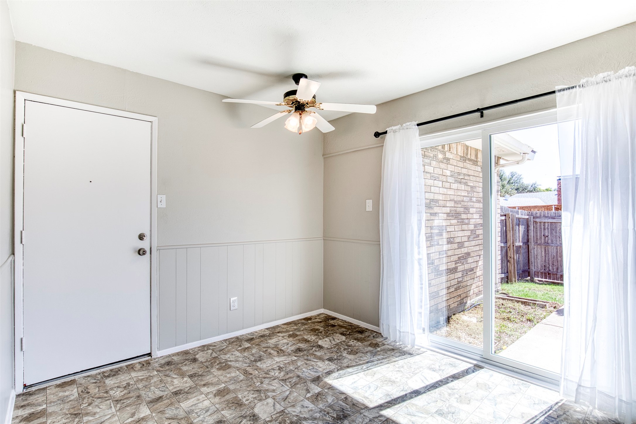 1712 California Trail